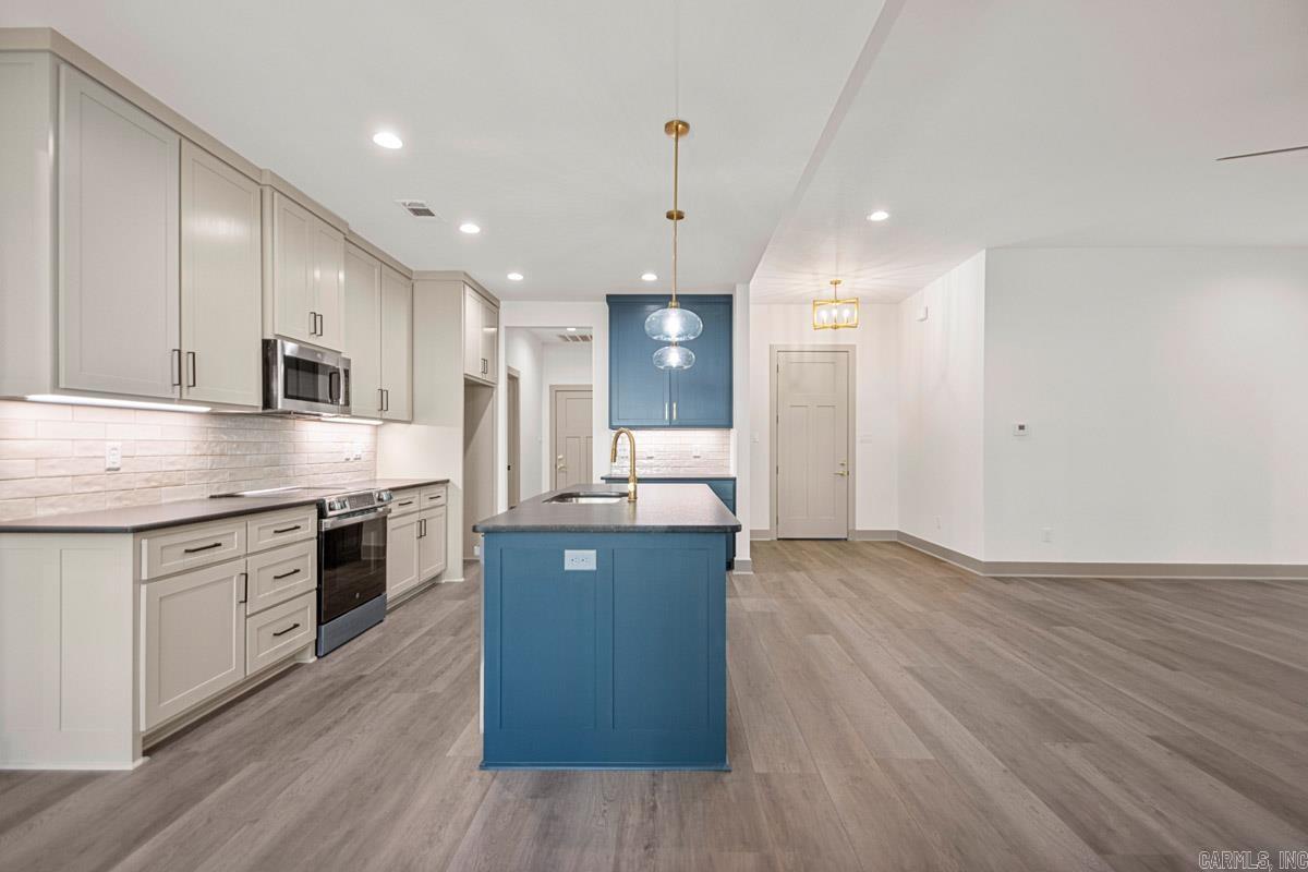 Hobby - Residential