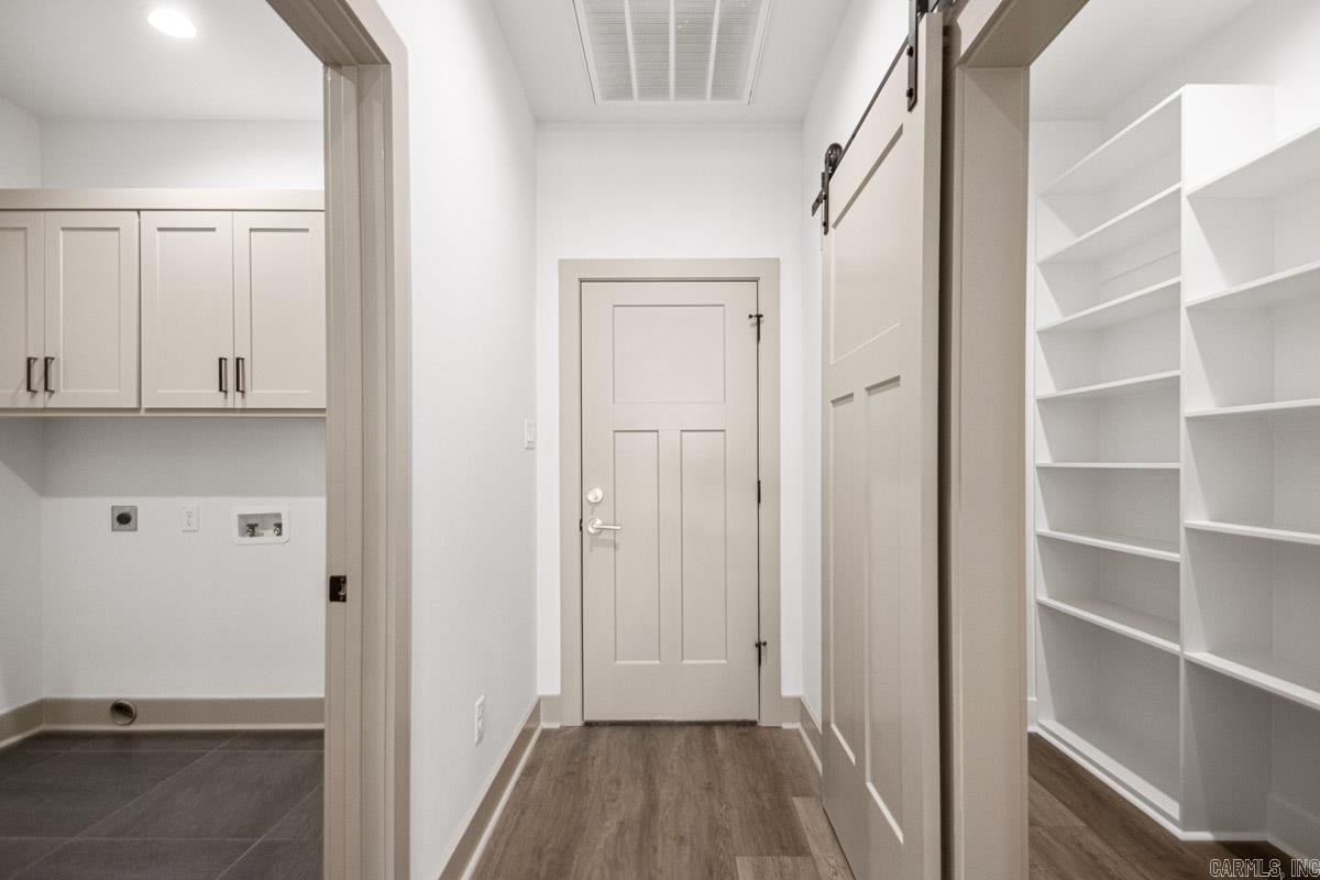 Hobby - Residential