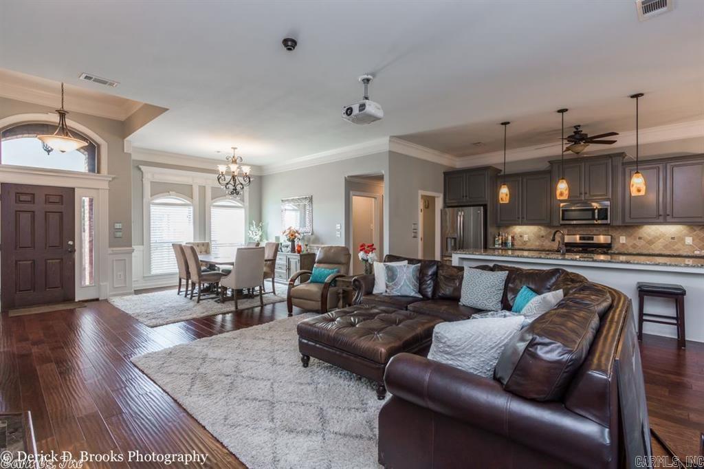 Majestic Point - Residential Lease