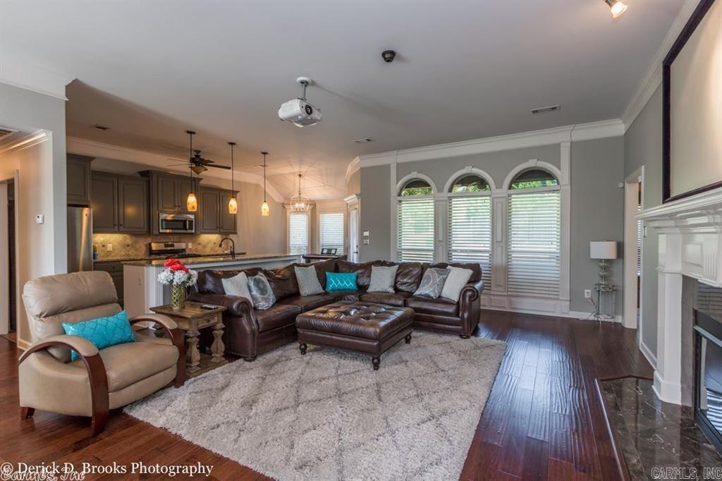 Majestic Point - Residential Lease