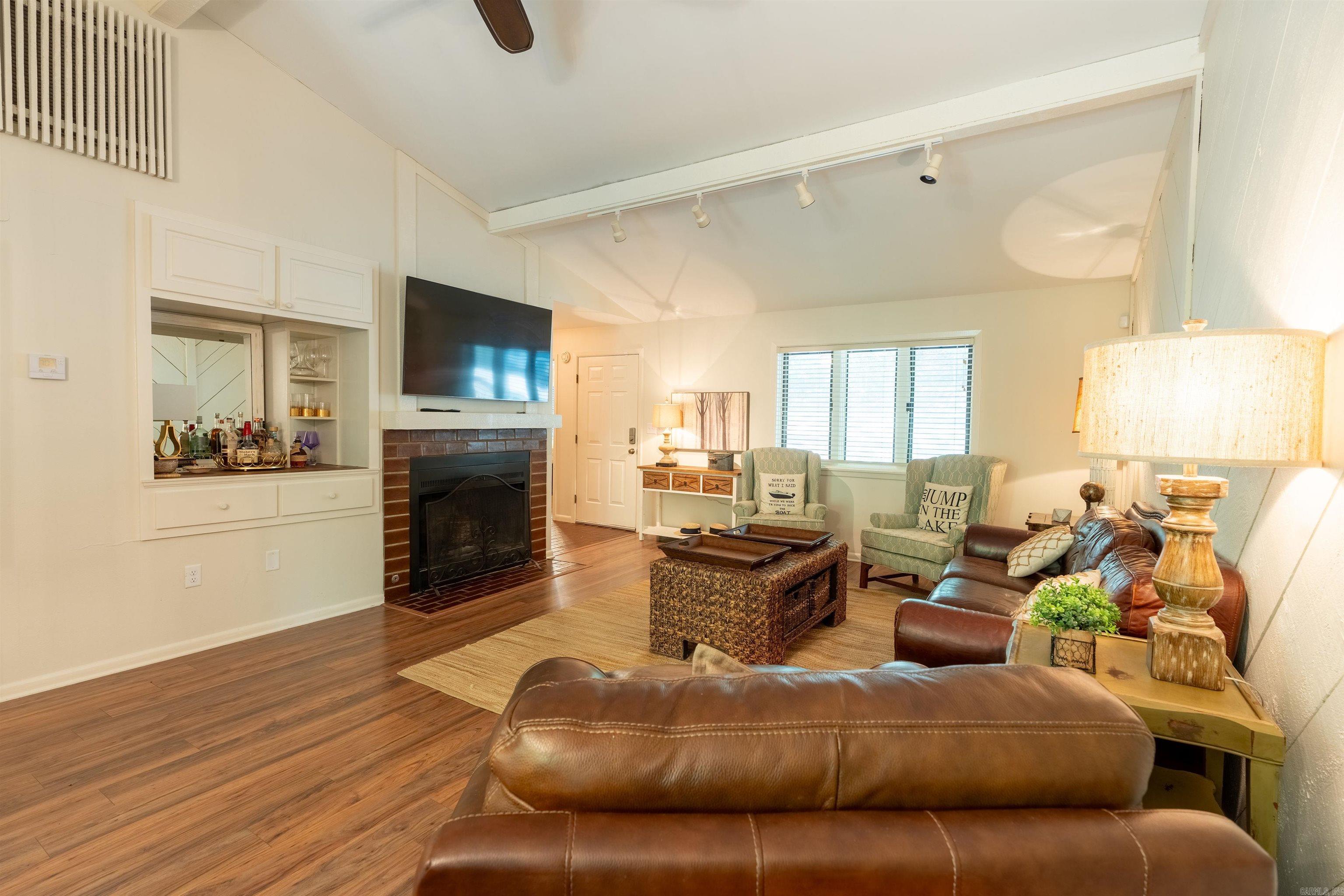 Eden Isle-Ridgewood - Residential