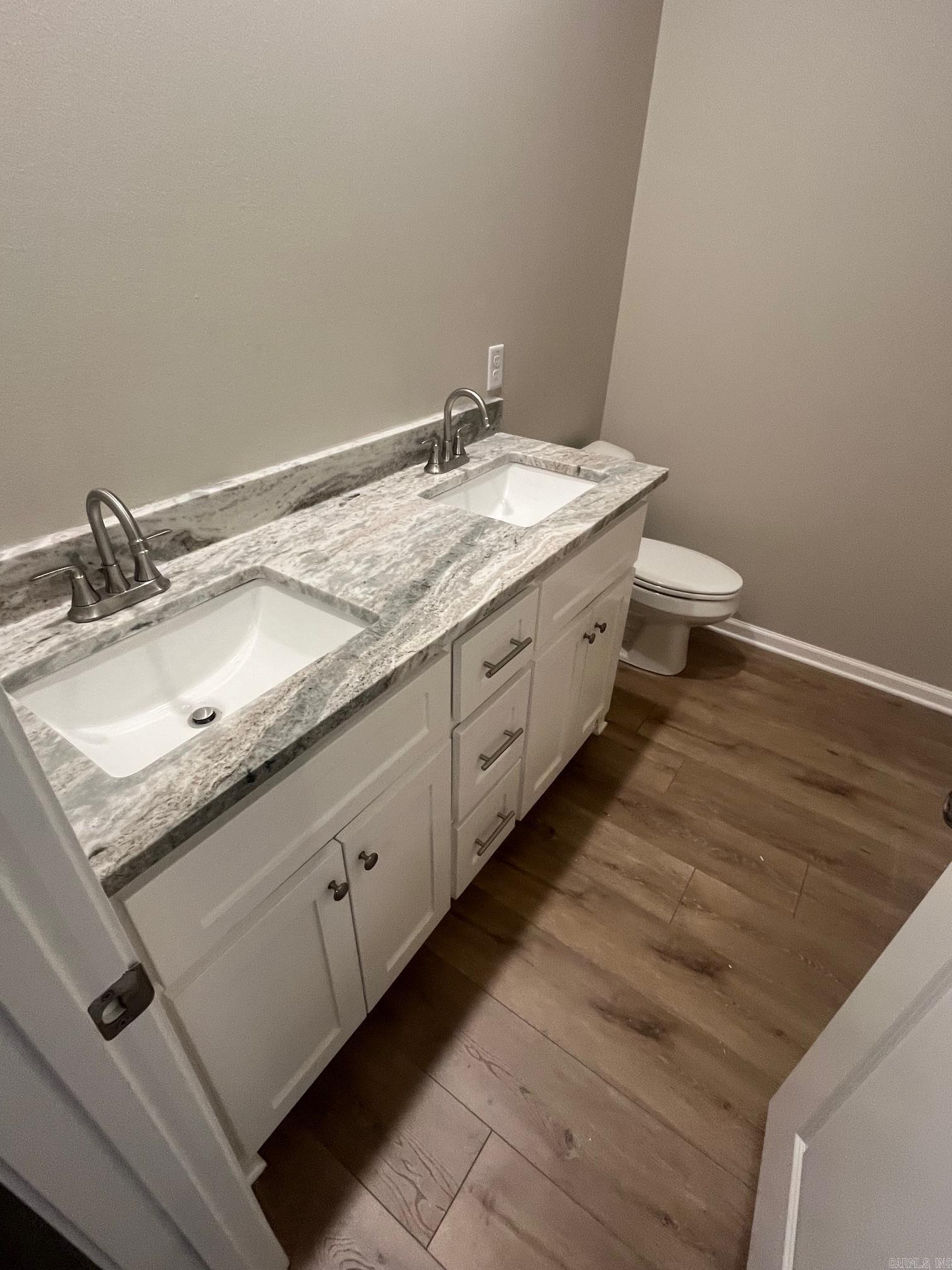 PINECROFT - Residential