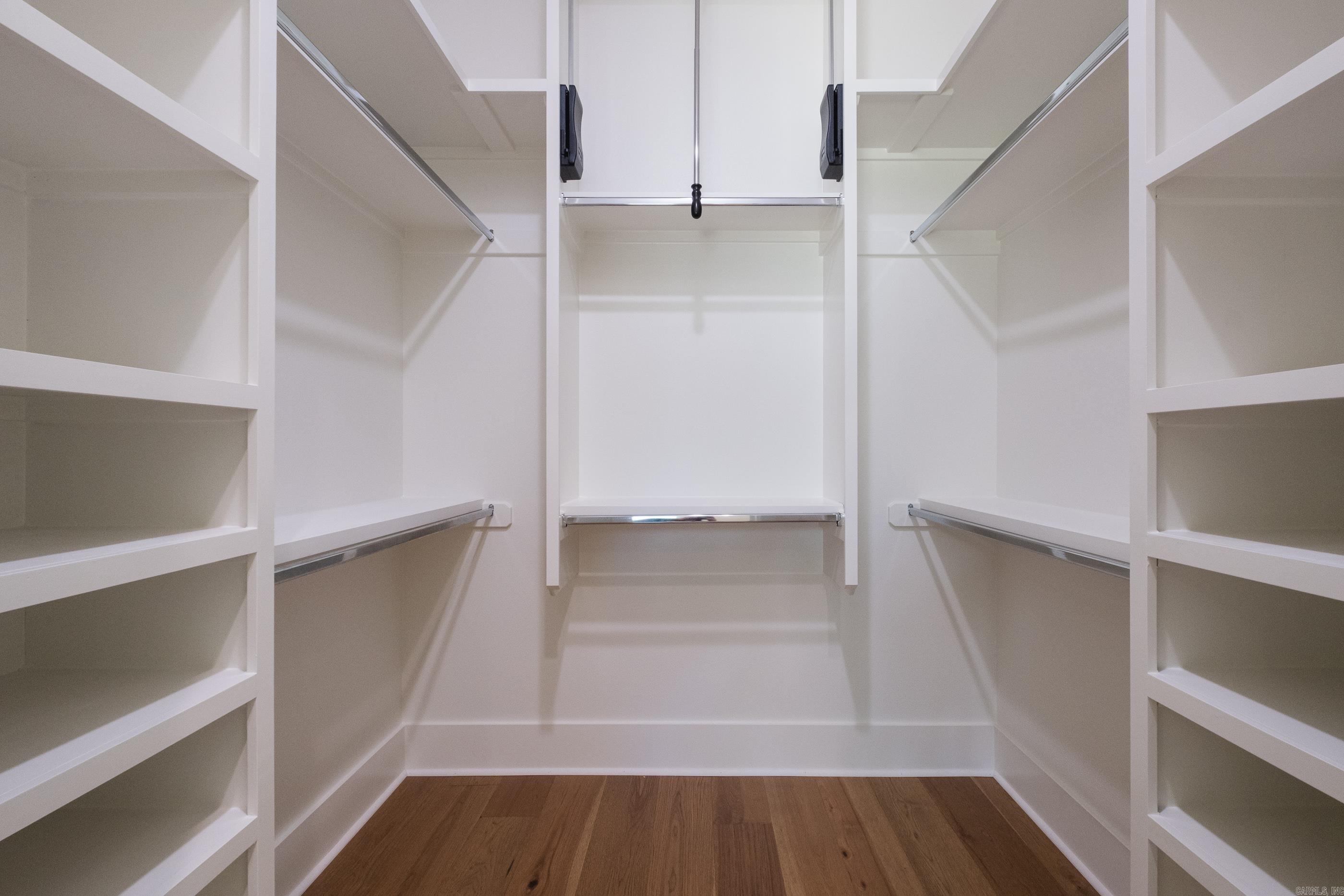 CHENAL VALLEY ABINGTON COURT - Residential