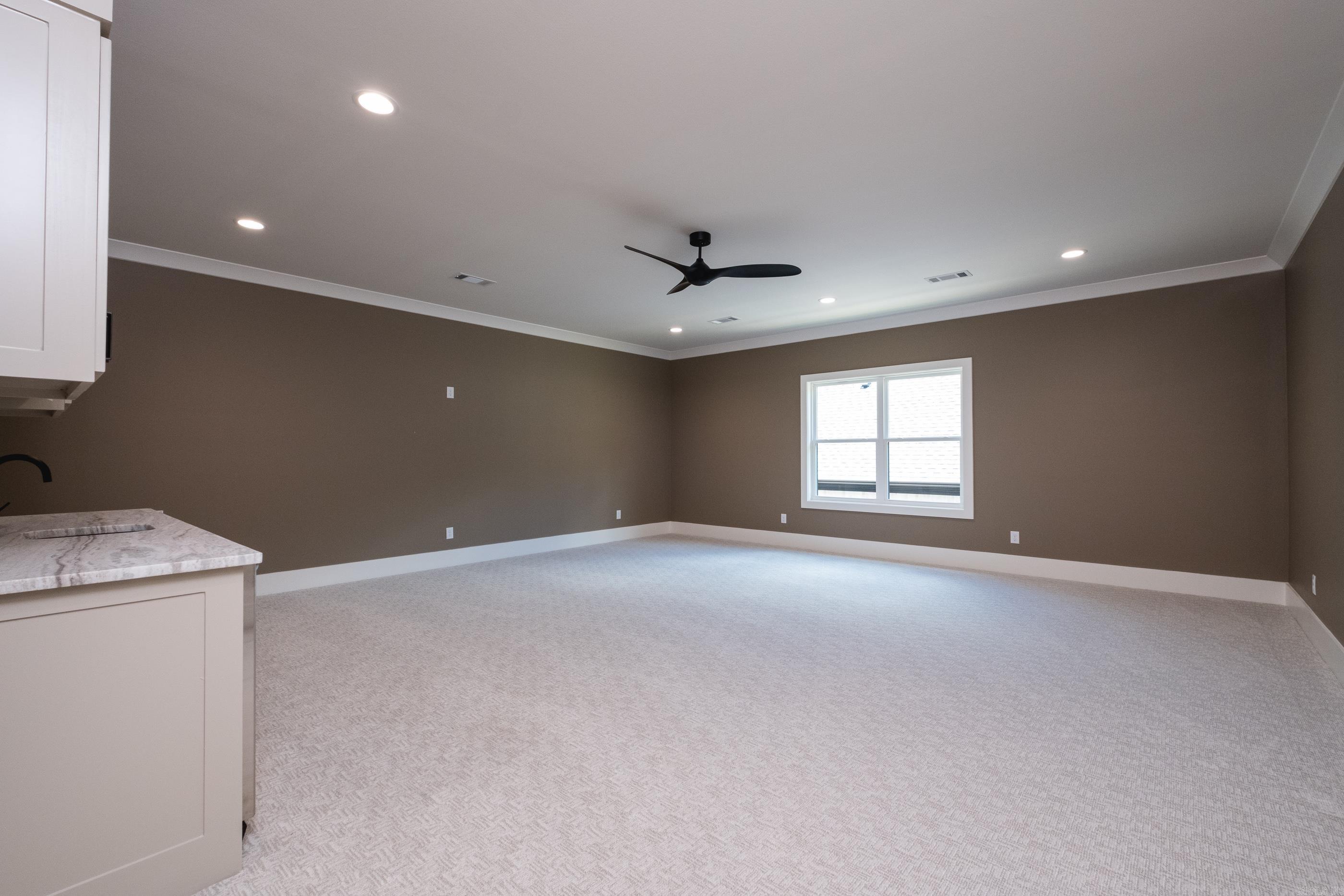 CHENAL VALLEY ABINGTON COURT - Residential