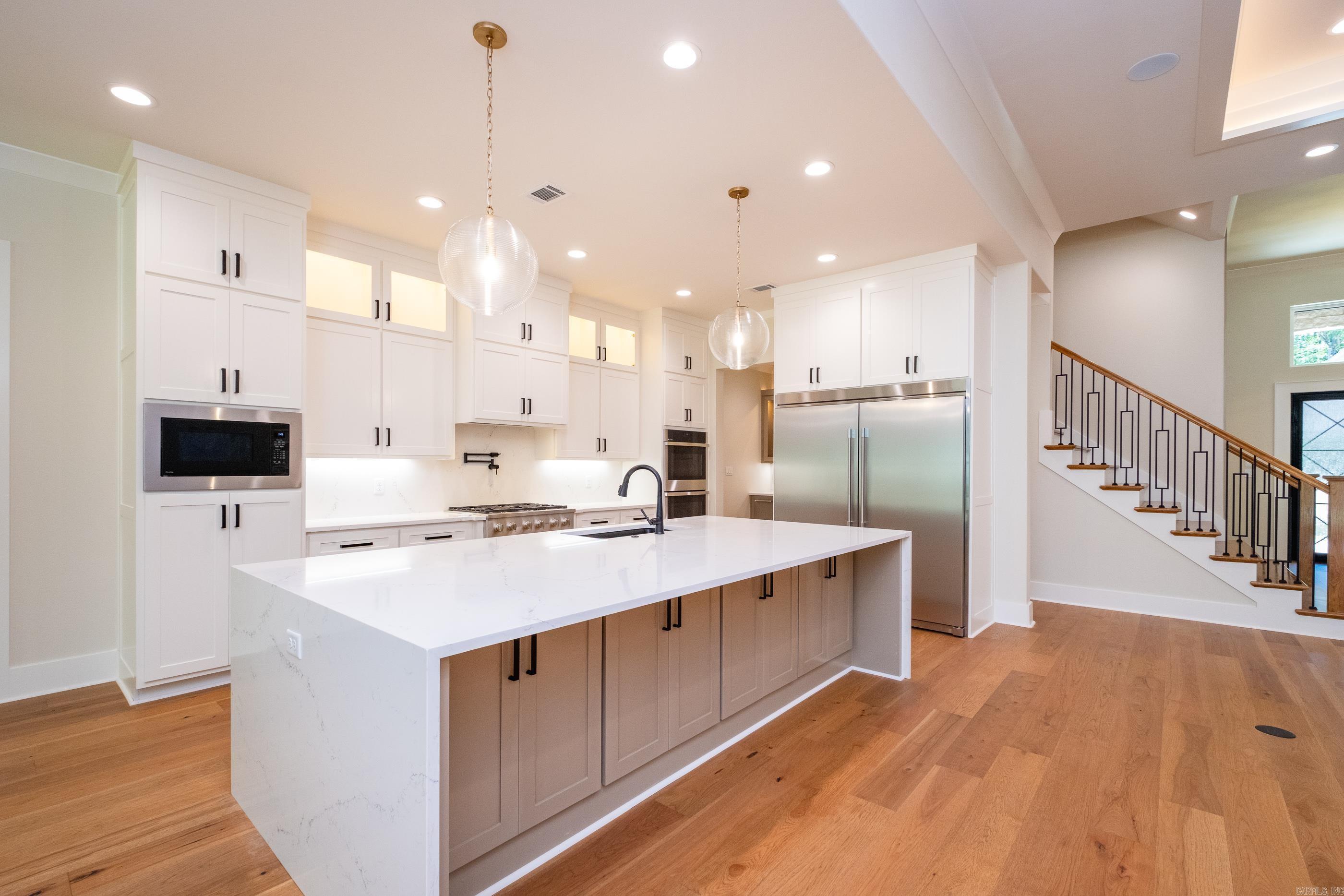 CHENAL VALLEY ABINGTON COURT - Residential