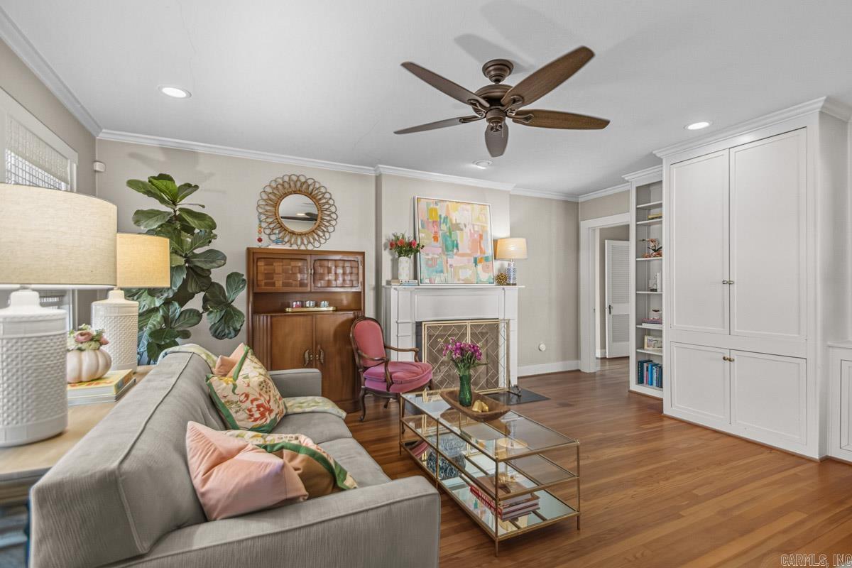 MOUNTAIN PARK - Residential