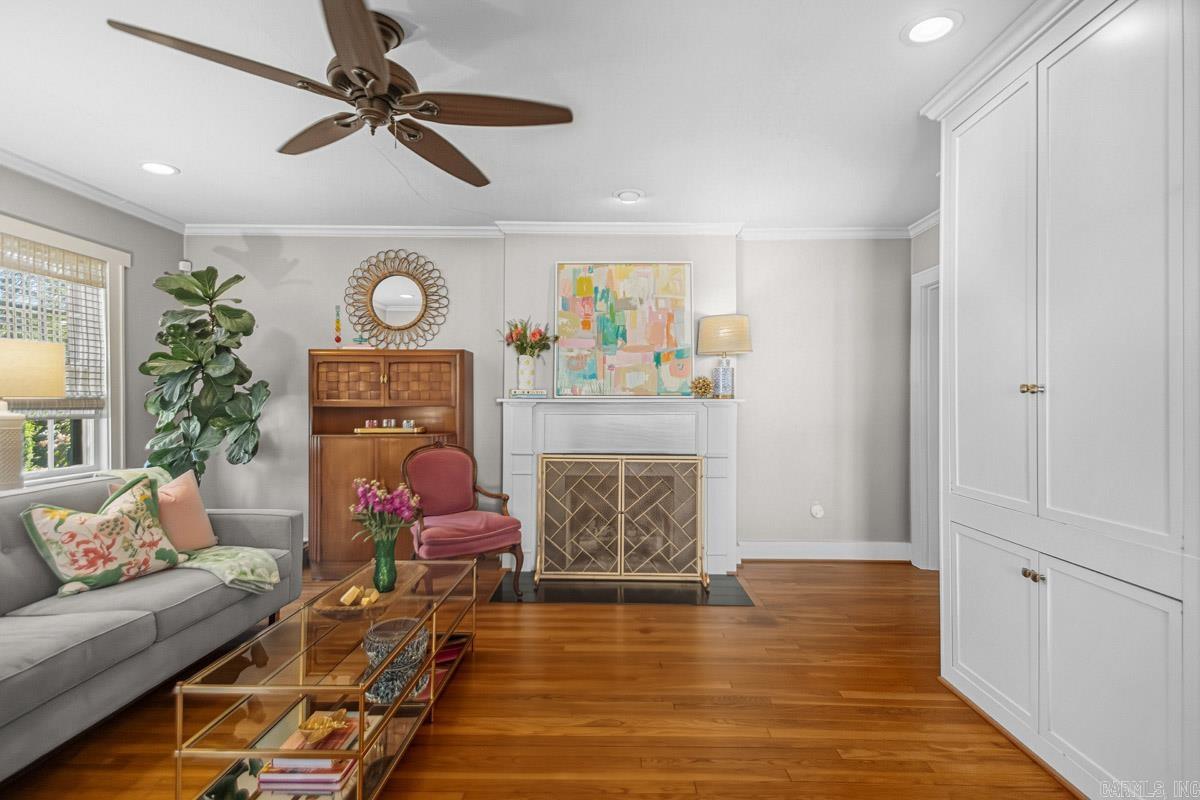 MOUNTAIN PARK - Residential