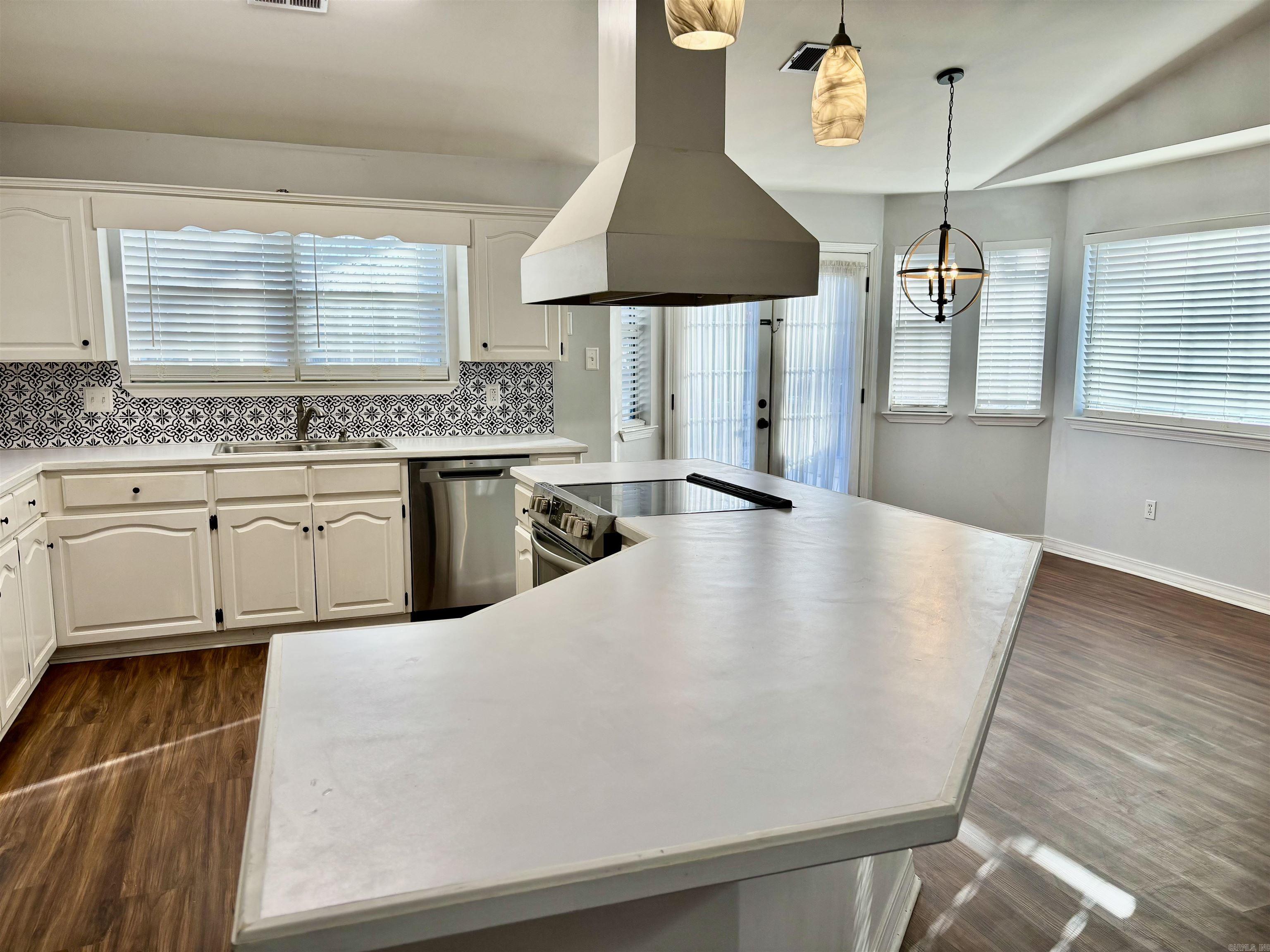 Crestwood Phase IB - Residential