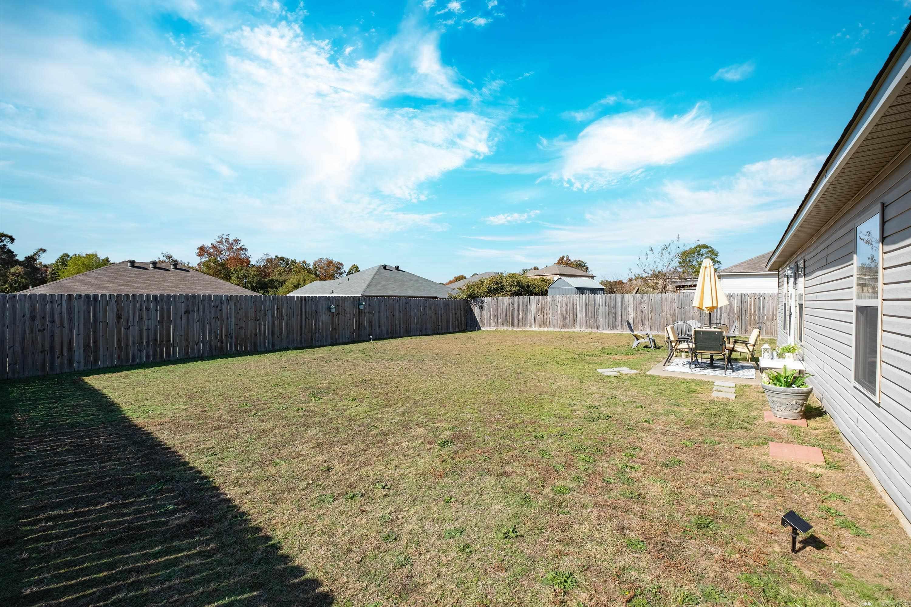 PARKWAY MEADOWS - Residential