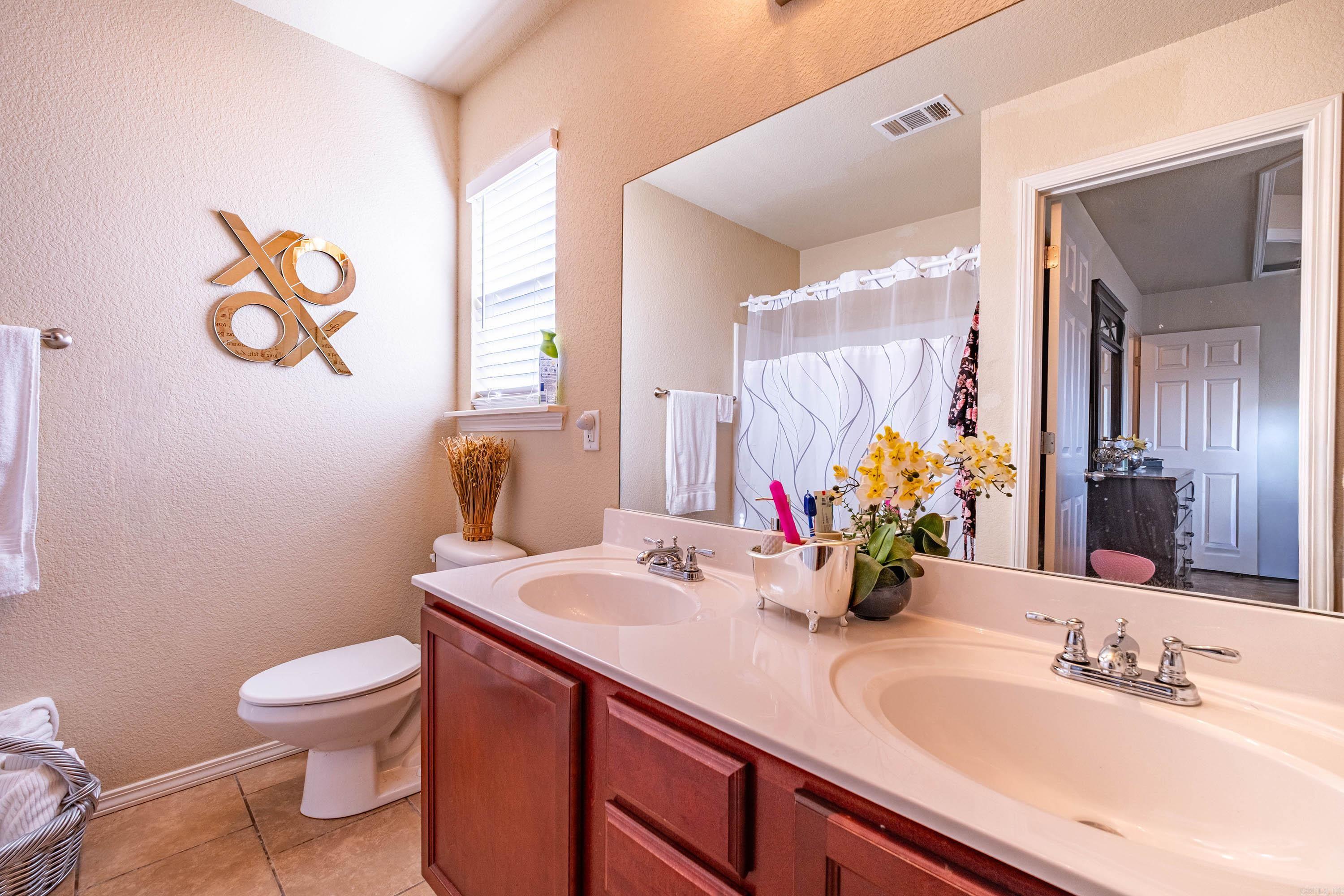 PARKWAY MEADOWS - Residential