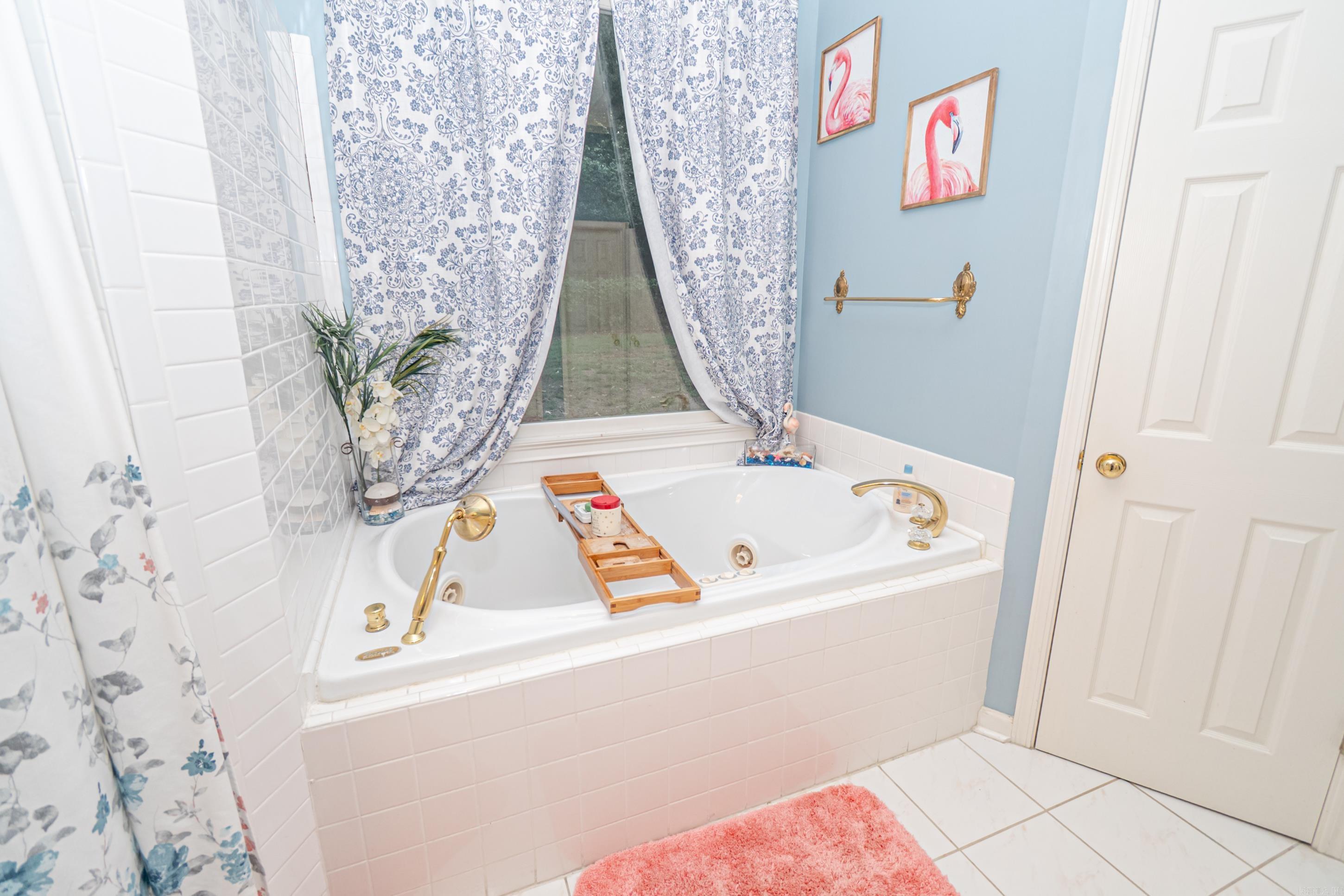 TIMBERLANE PLACE UNIT 2 - Residential