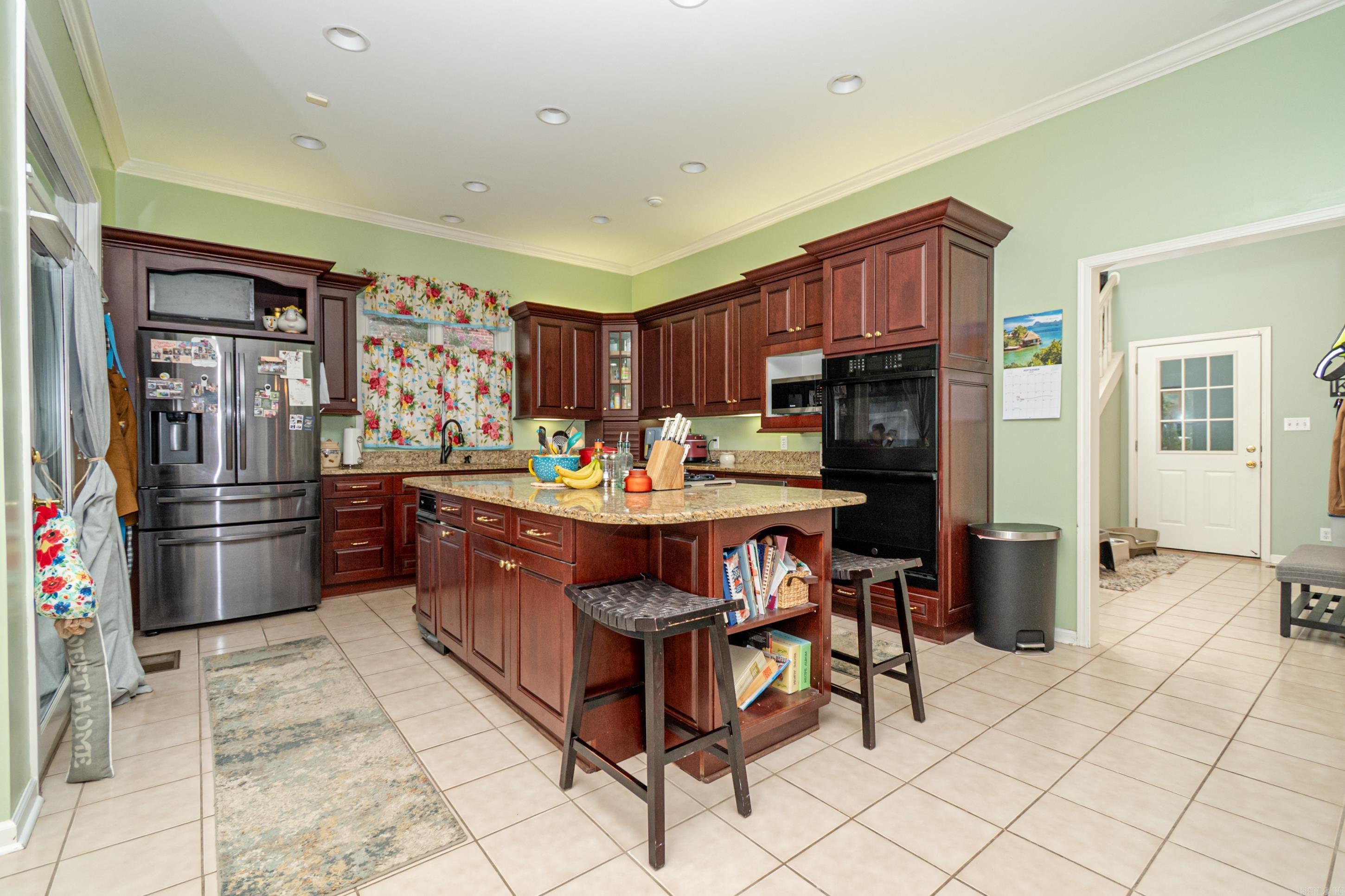 TIMBERLANE PLACE UNIT 2 - Residential