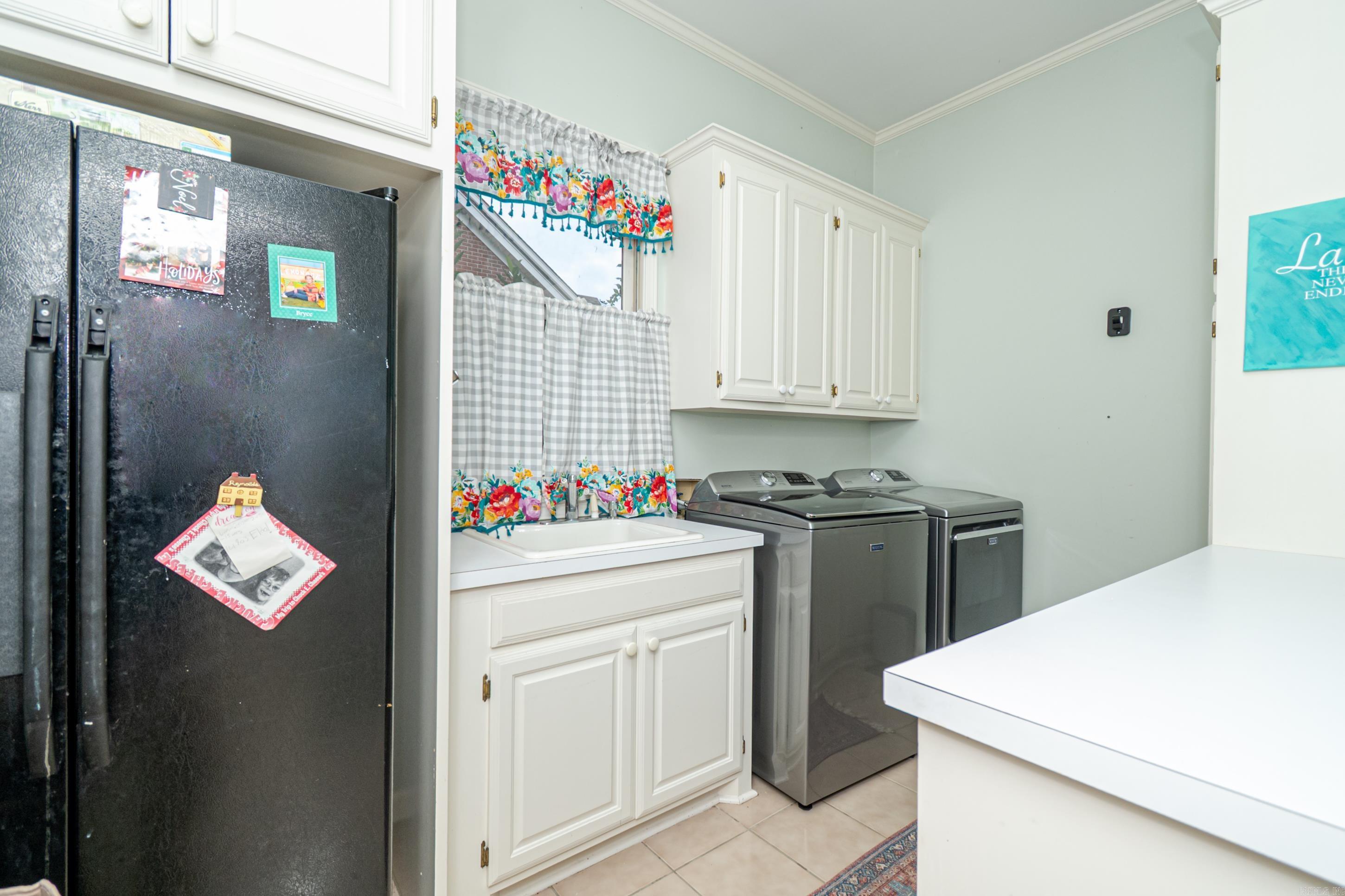TIMBERLANE PLACE UNIT 2 - Residential
