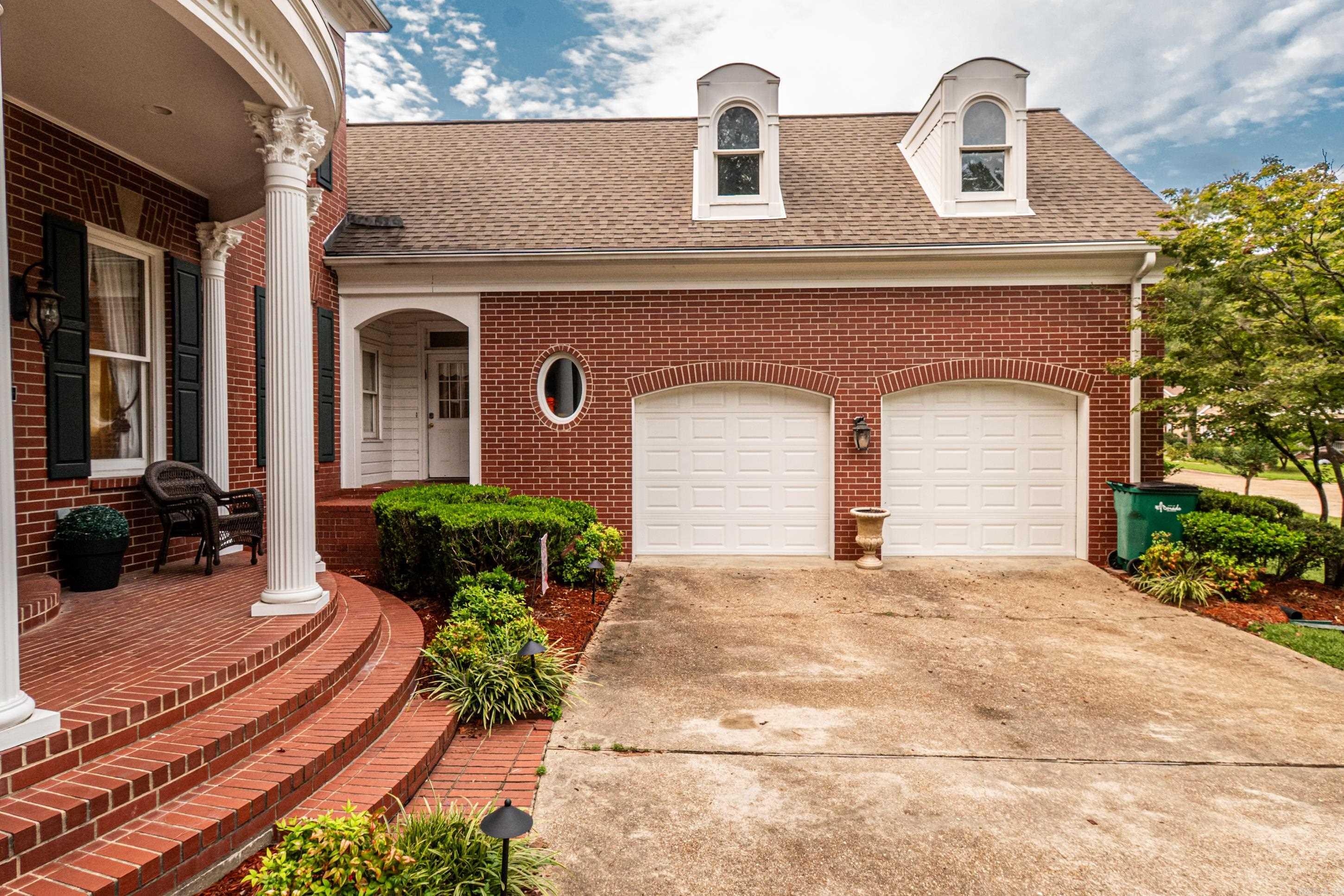 TIMBERLANE PLACE UNIT 2 - Residential