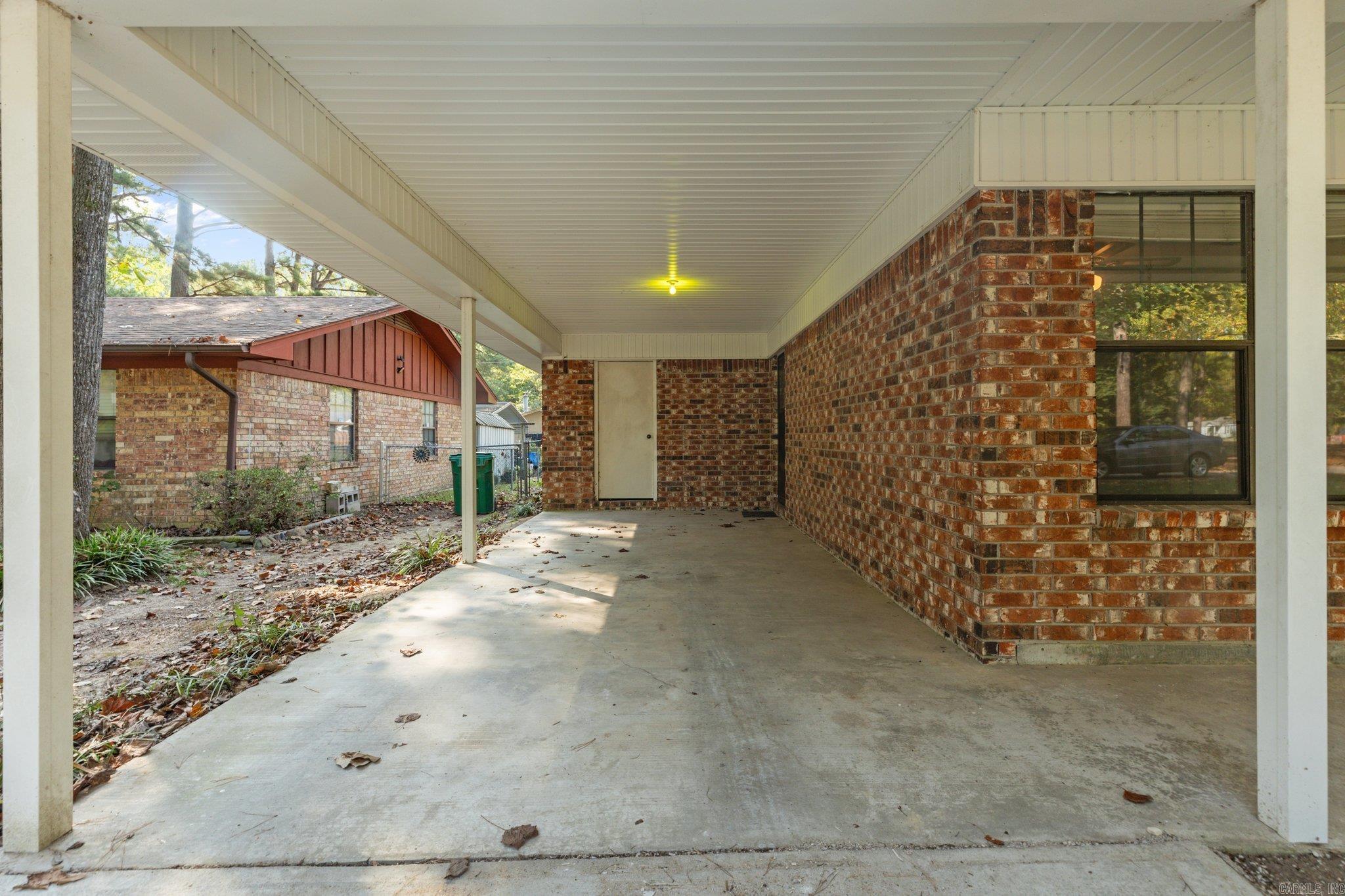HENRYS B R ADD - Residential