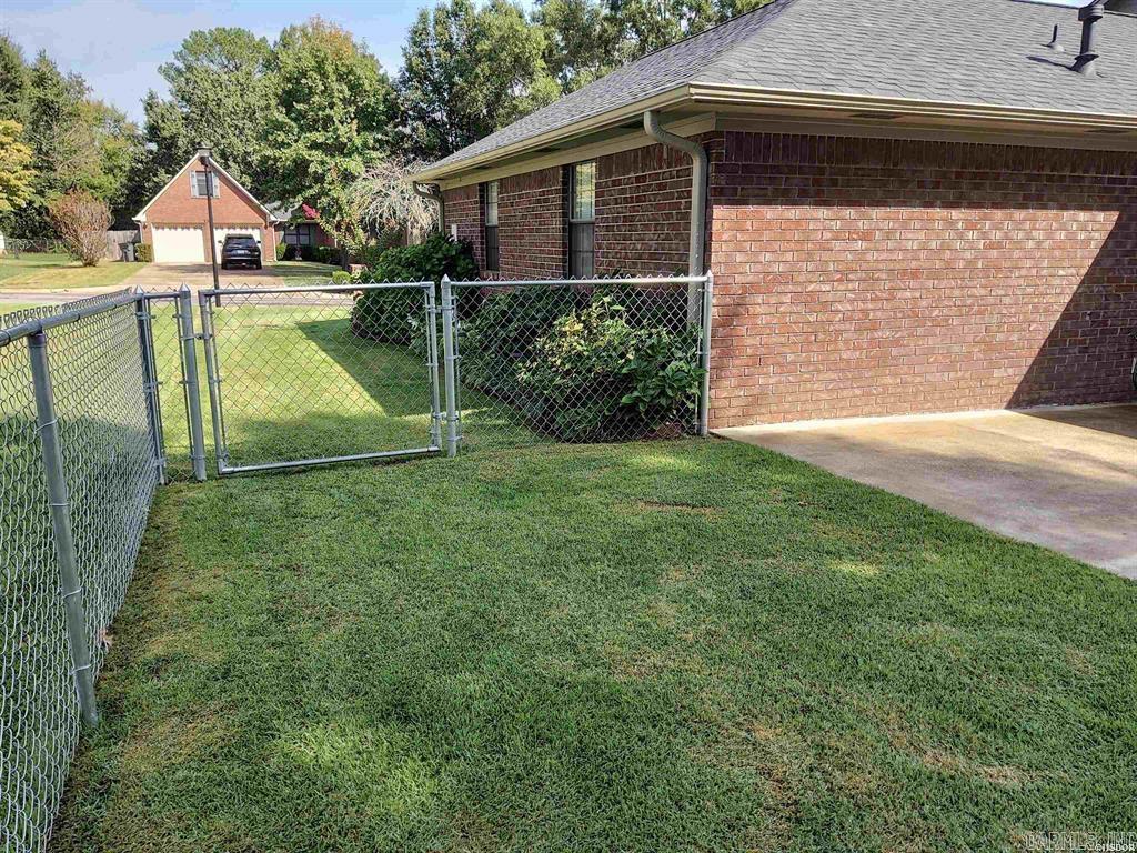 Cherry Oak - Residential