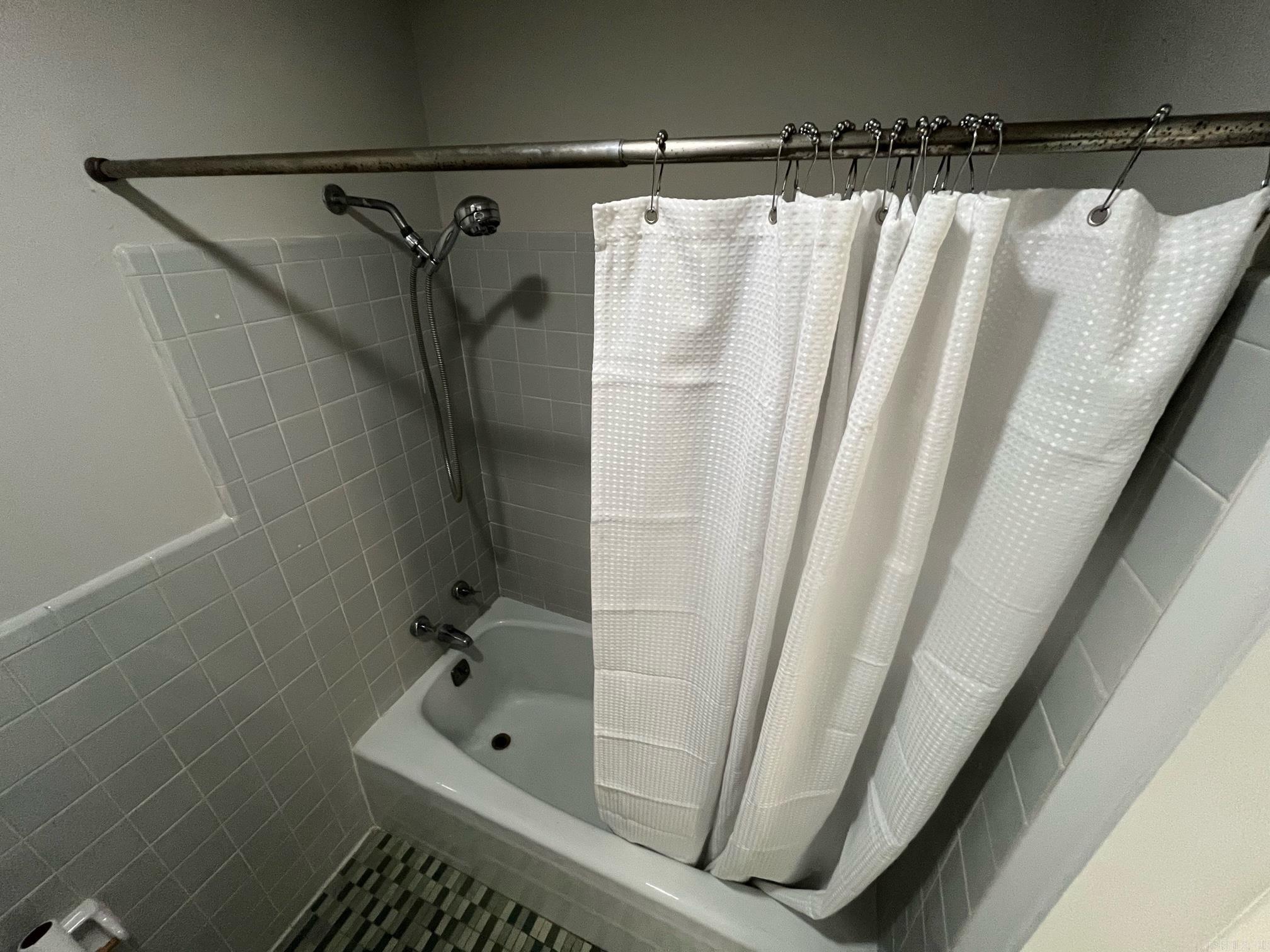 Pulaski Heights - Residential Lease