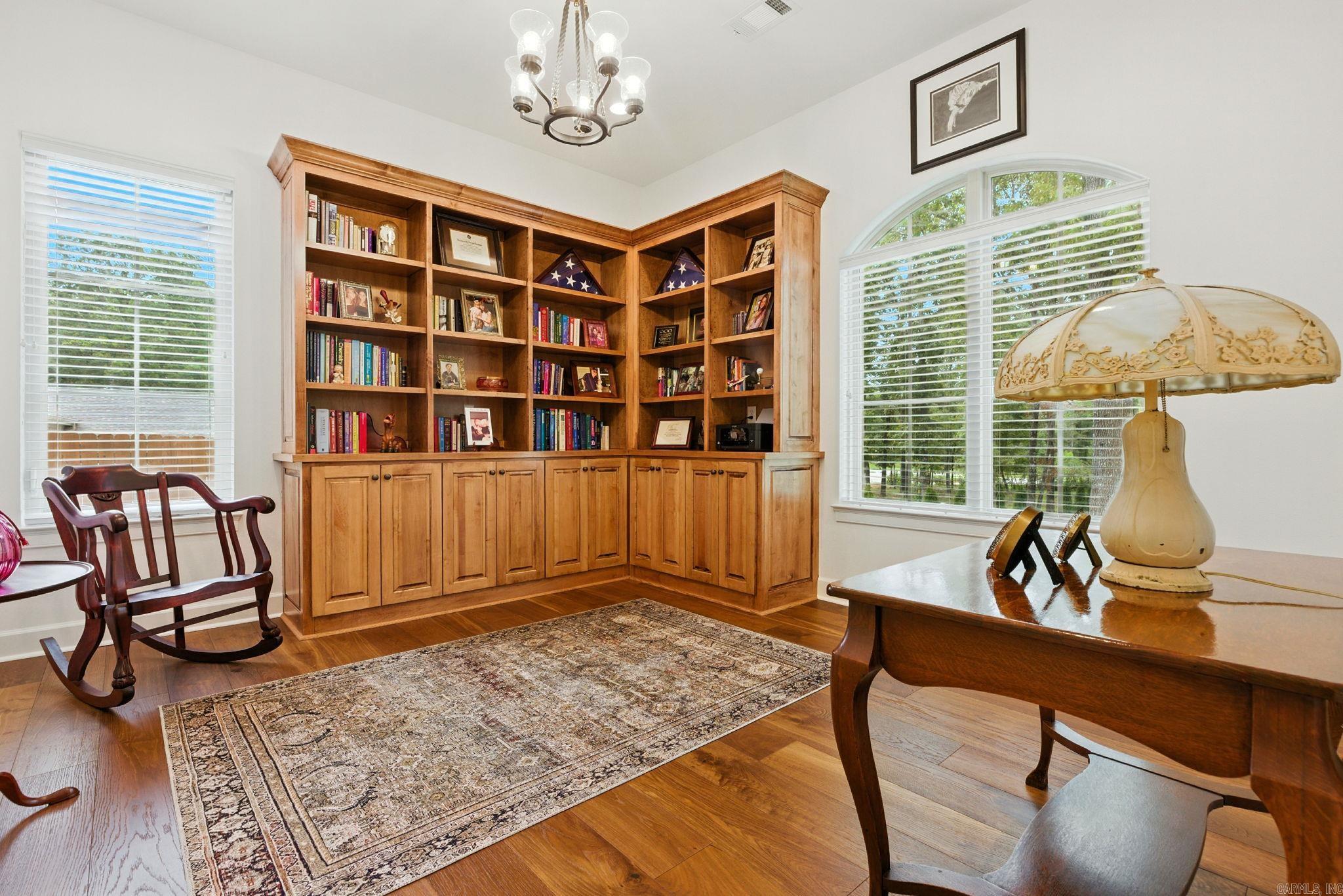 OAKDALE ESTATES - Residential