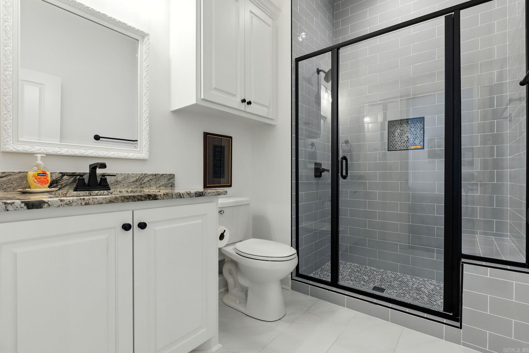 OAKDALE ESTATES - Residential