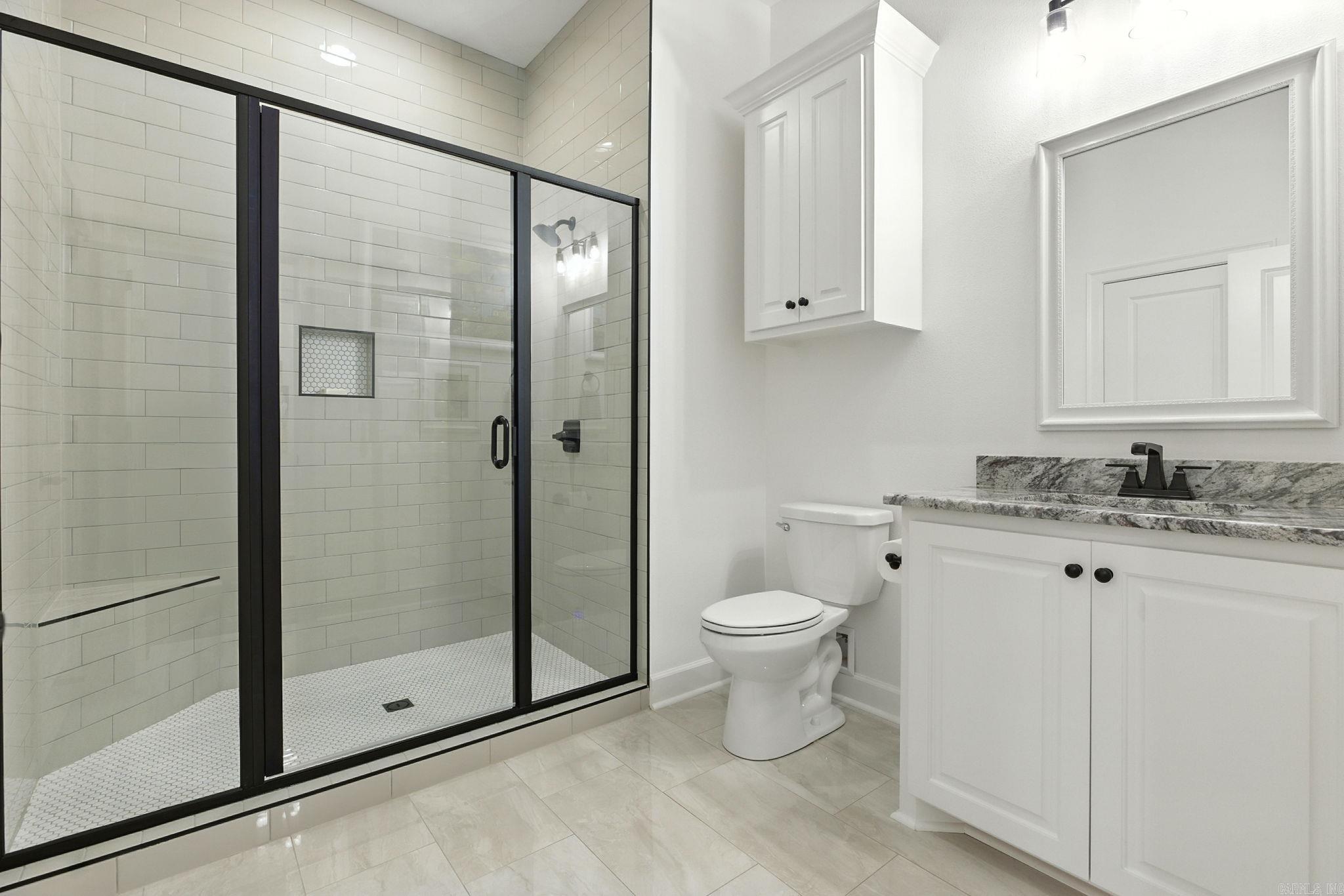 OAKDALE ESTATES - Residential