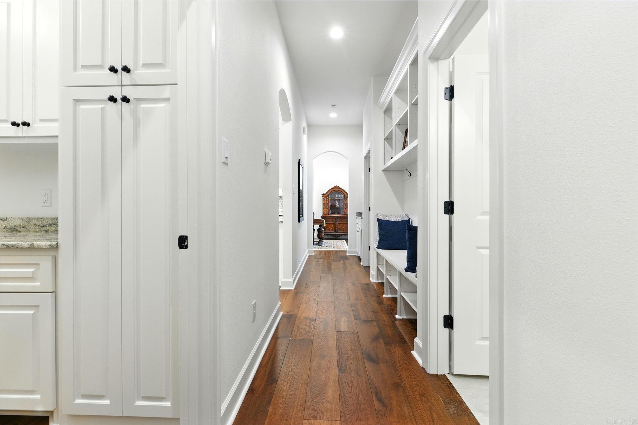 OAKDALE ESTATES - Residential