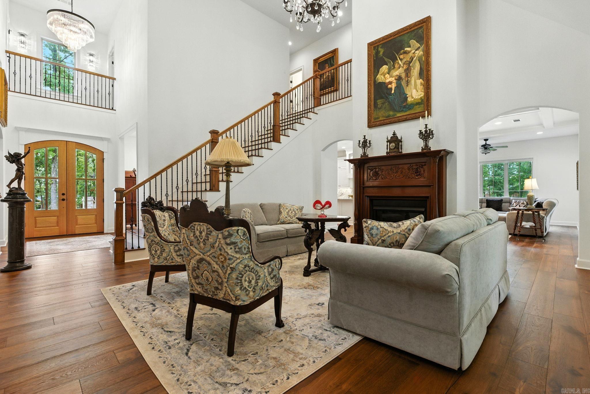 OAKDALE ESTATES - Residential