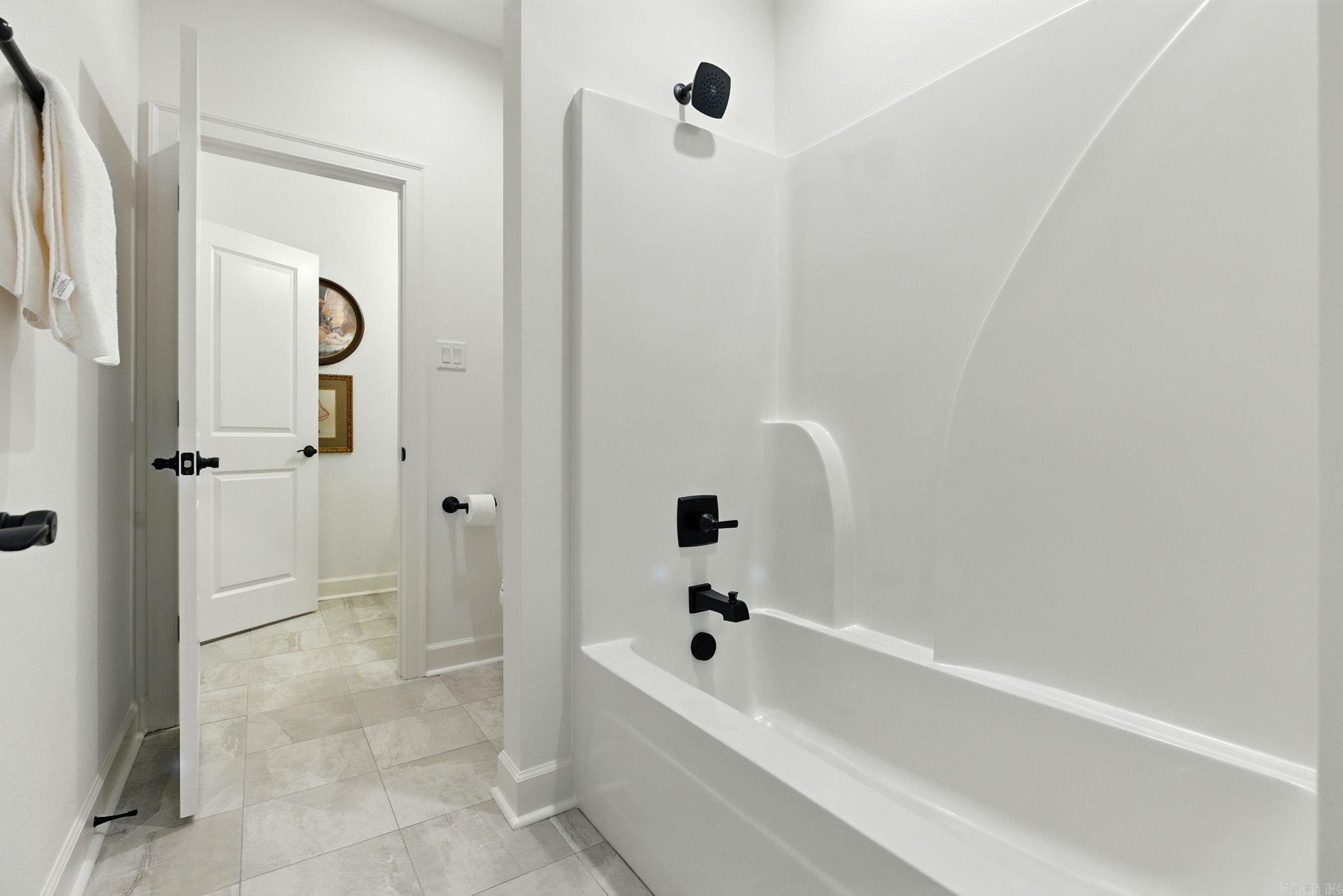 OAKDALE ESTATES - Residential