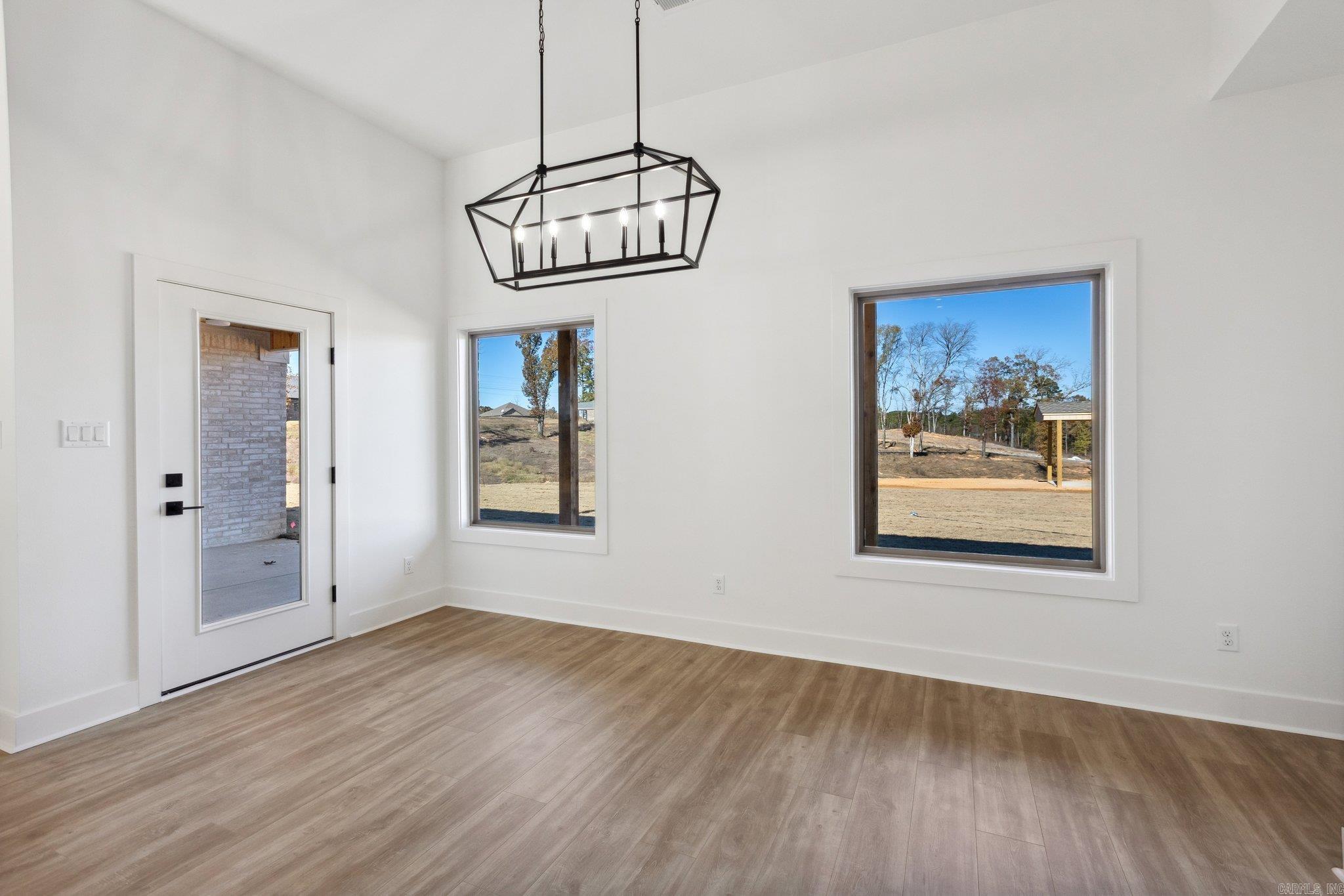 WINCHESTER ESTATES - Residential