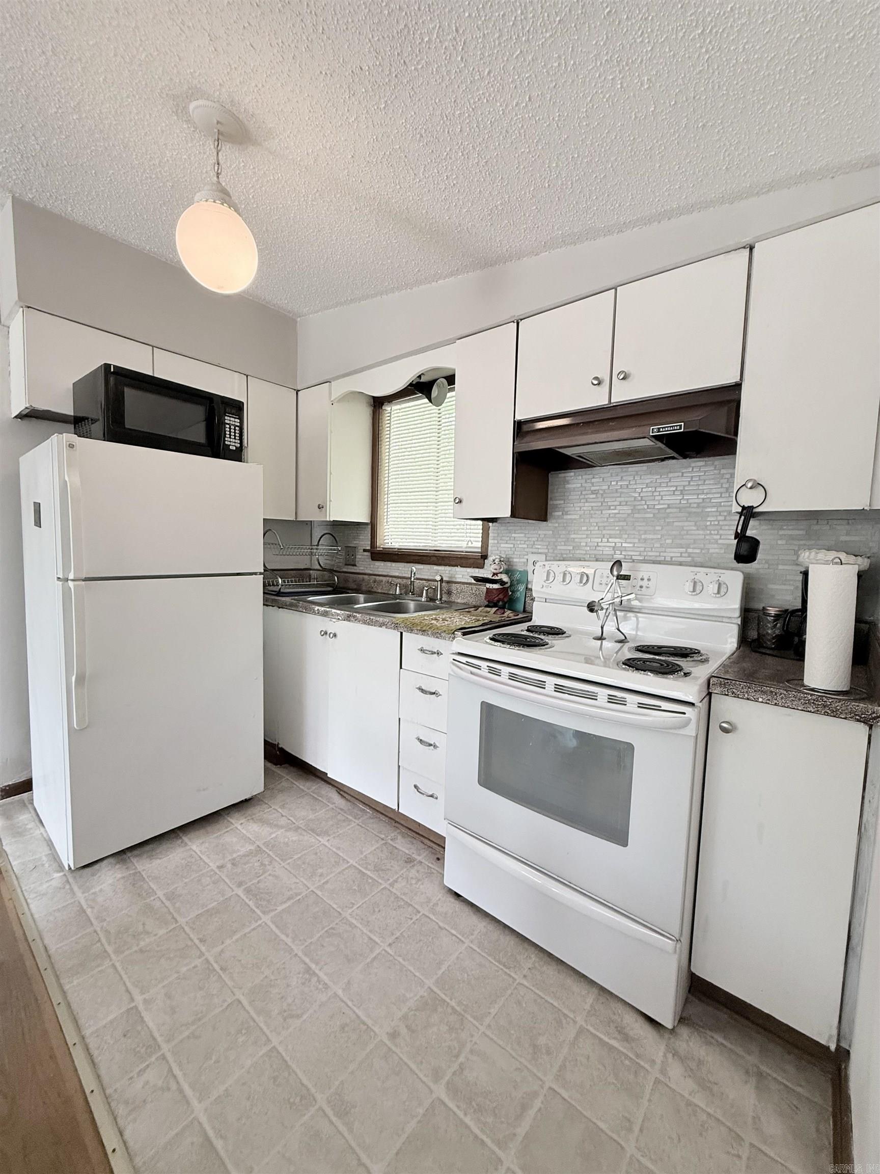 High Sierra - Residential Income