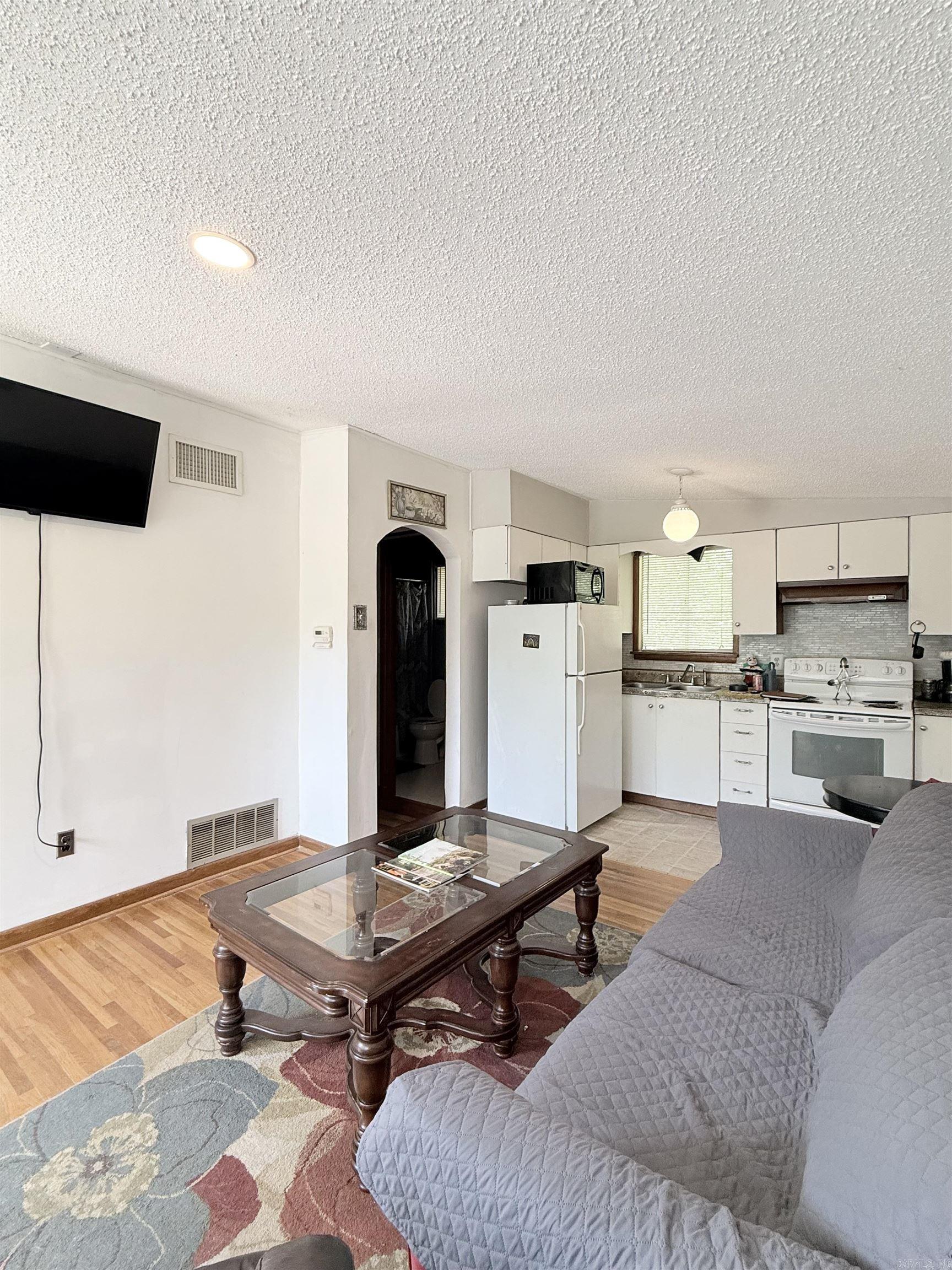 High Sierra - Residential Income