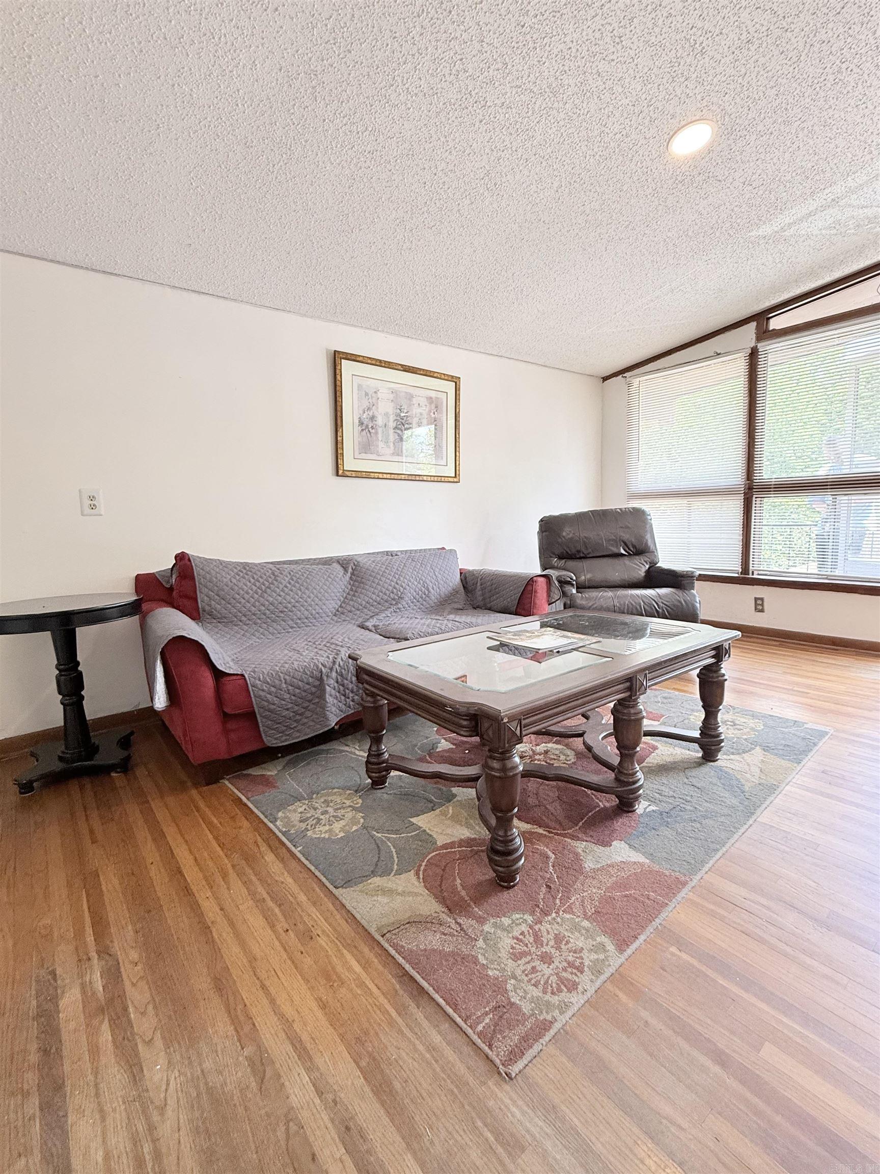 High Sierra - Residential Income