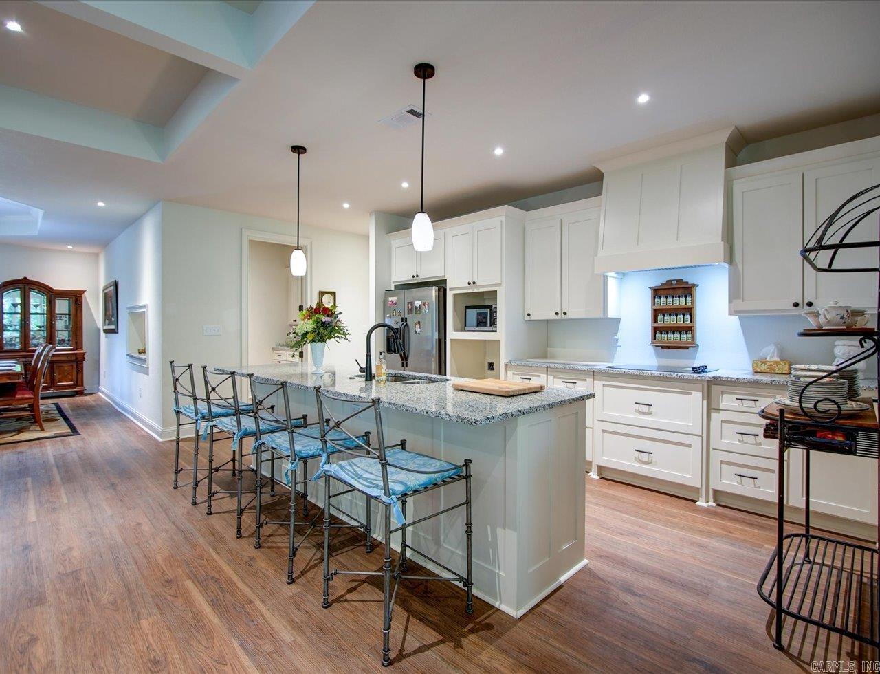 BLUE MOON - Residential