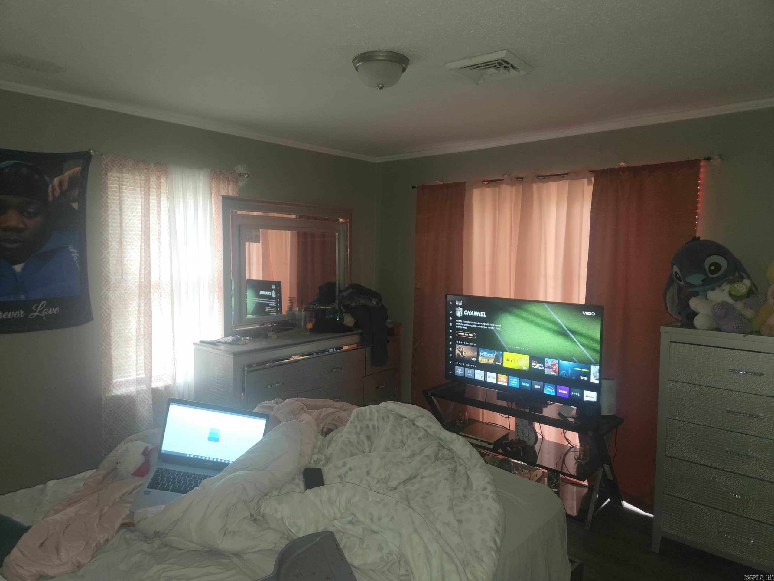 SHADY GROVE - Residential