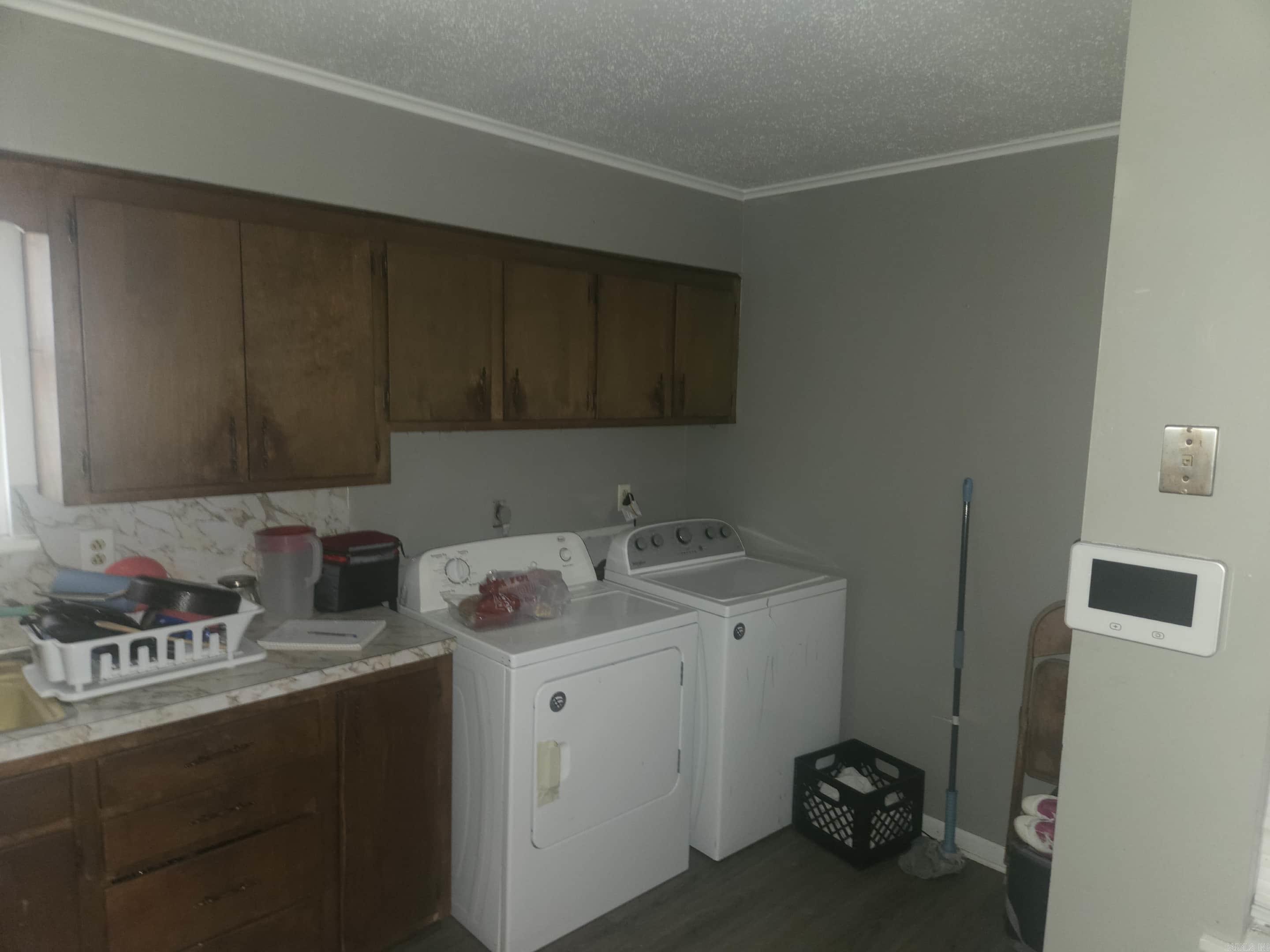 SHADY GROVE - Residential