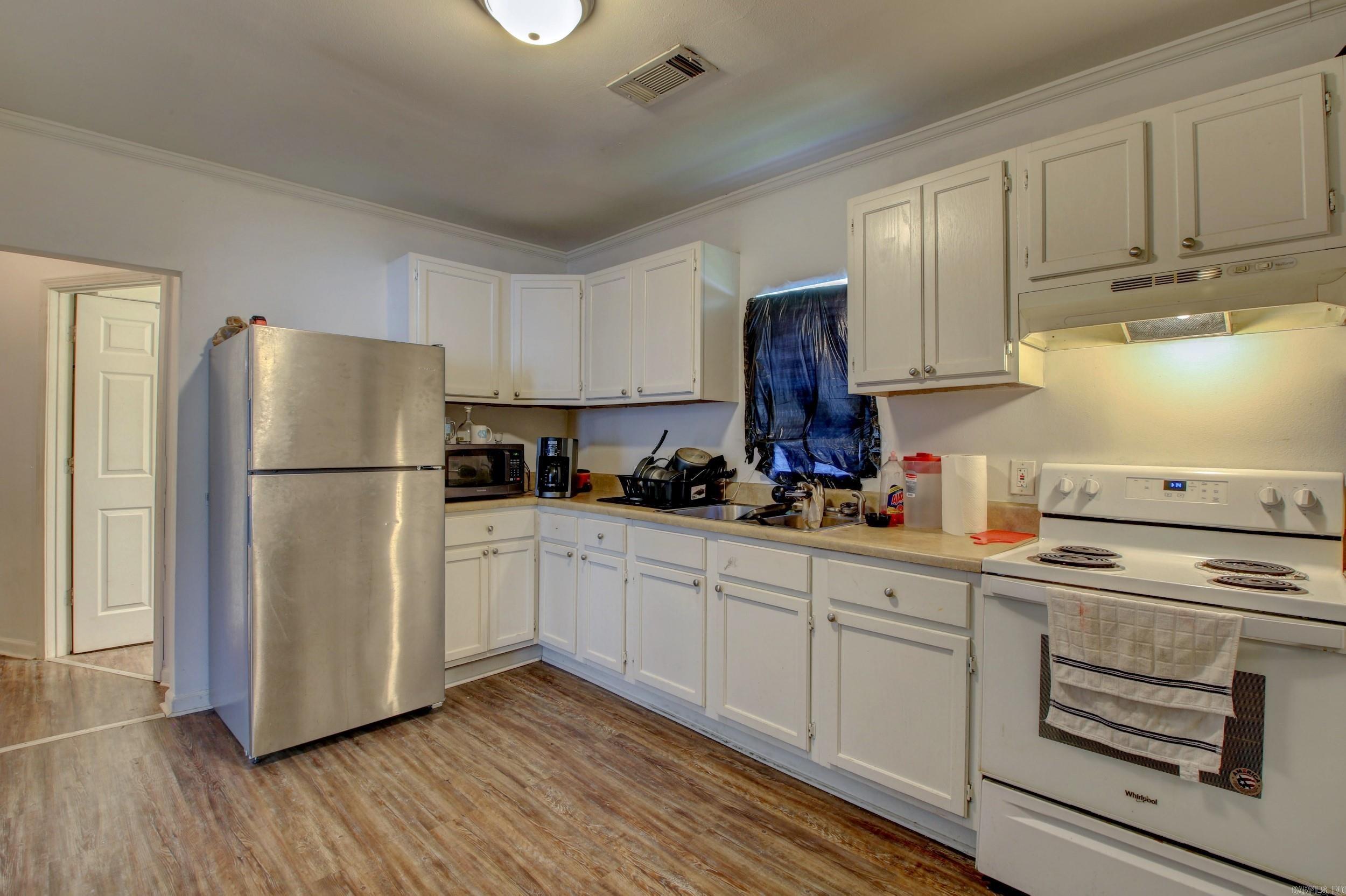 LASKERS - Residential