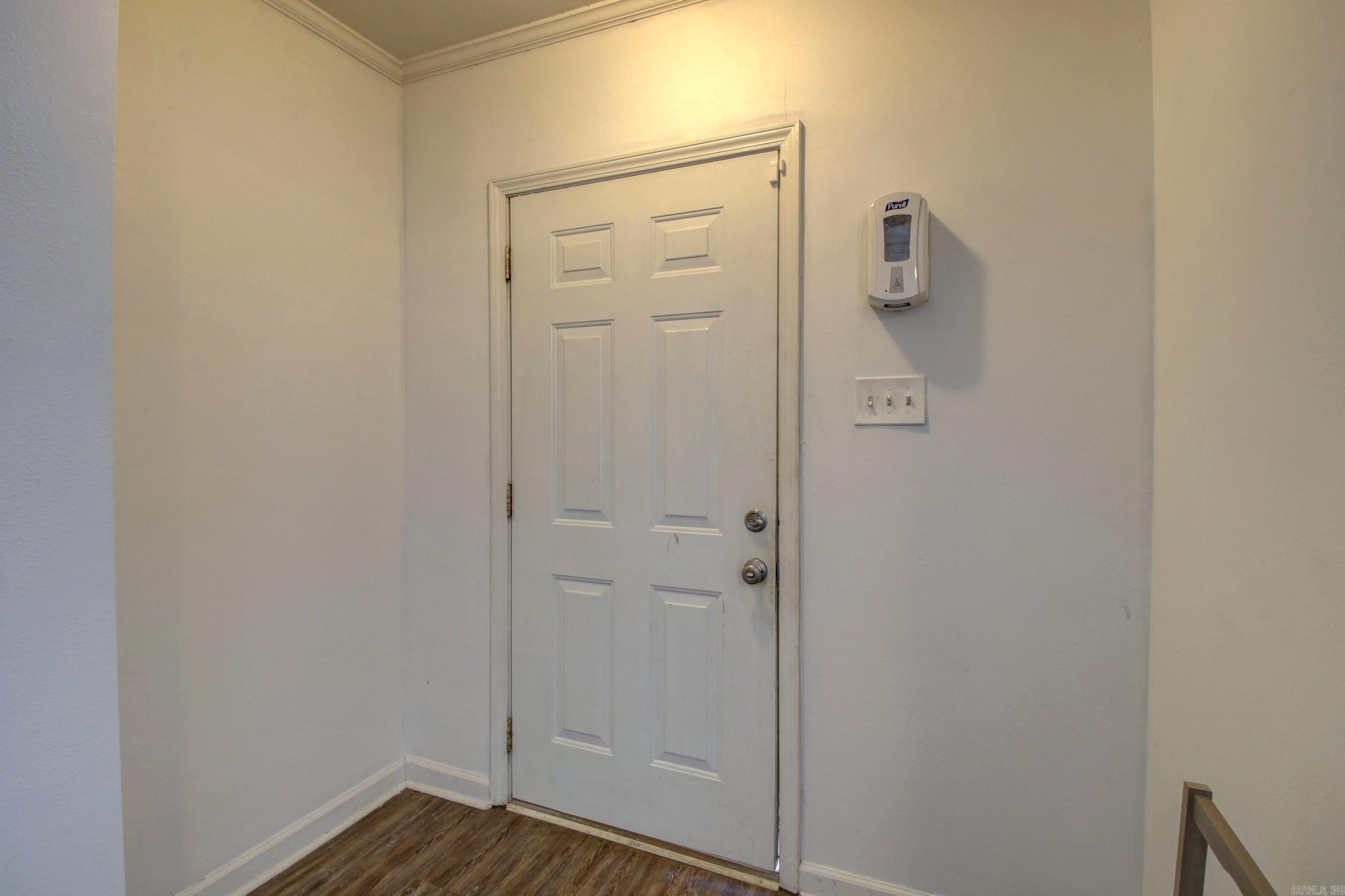 LASKERS - Residential