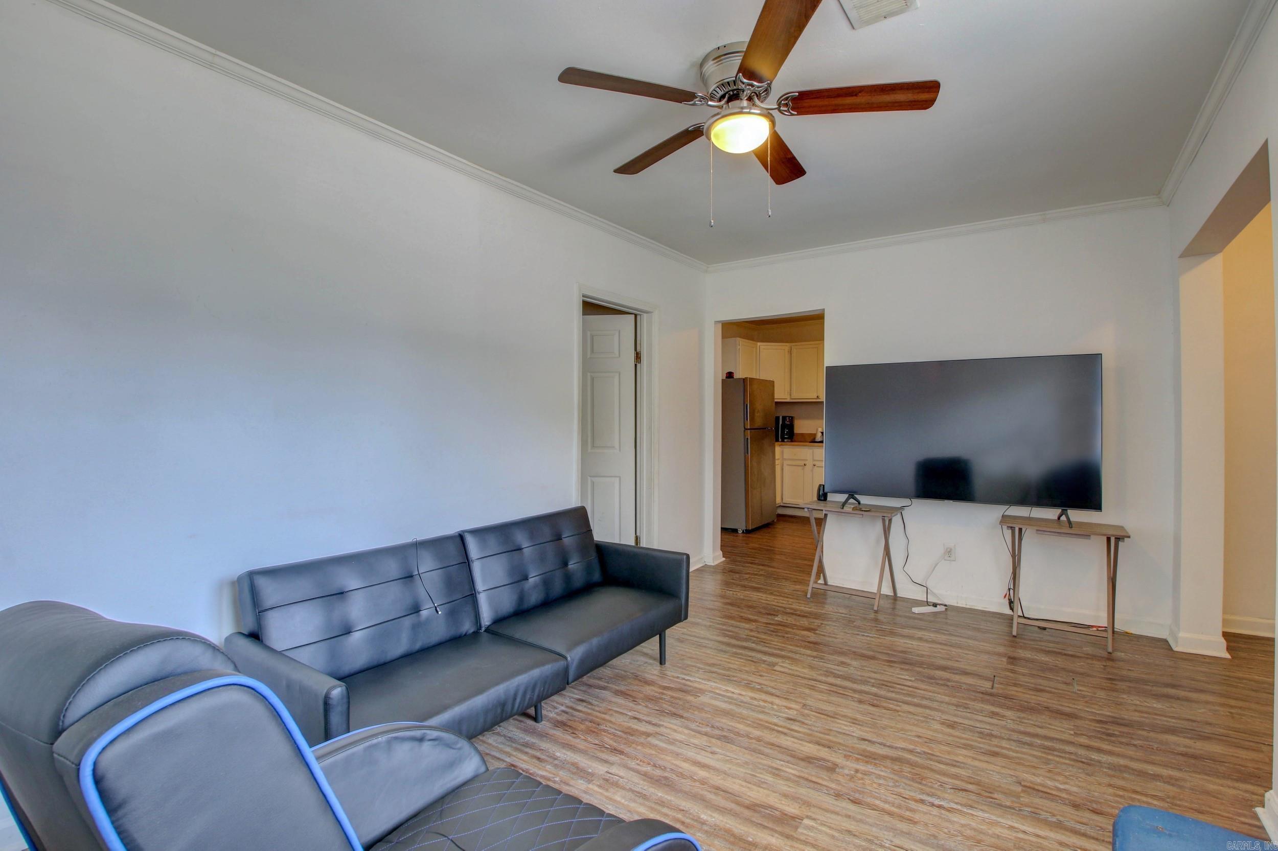 LASKERS - Residential