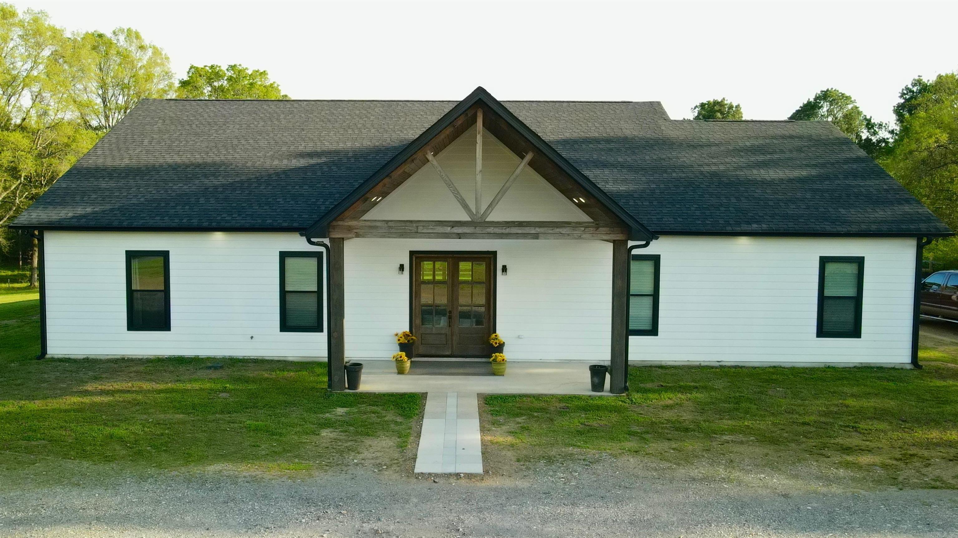 Metes & Bounds - Residential