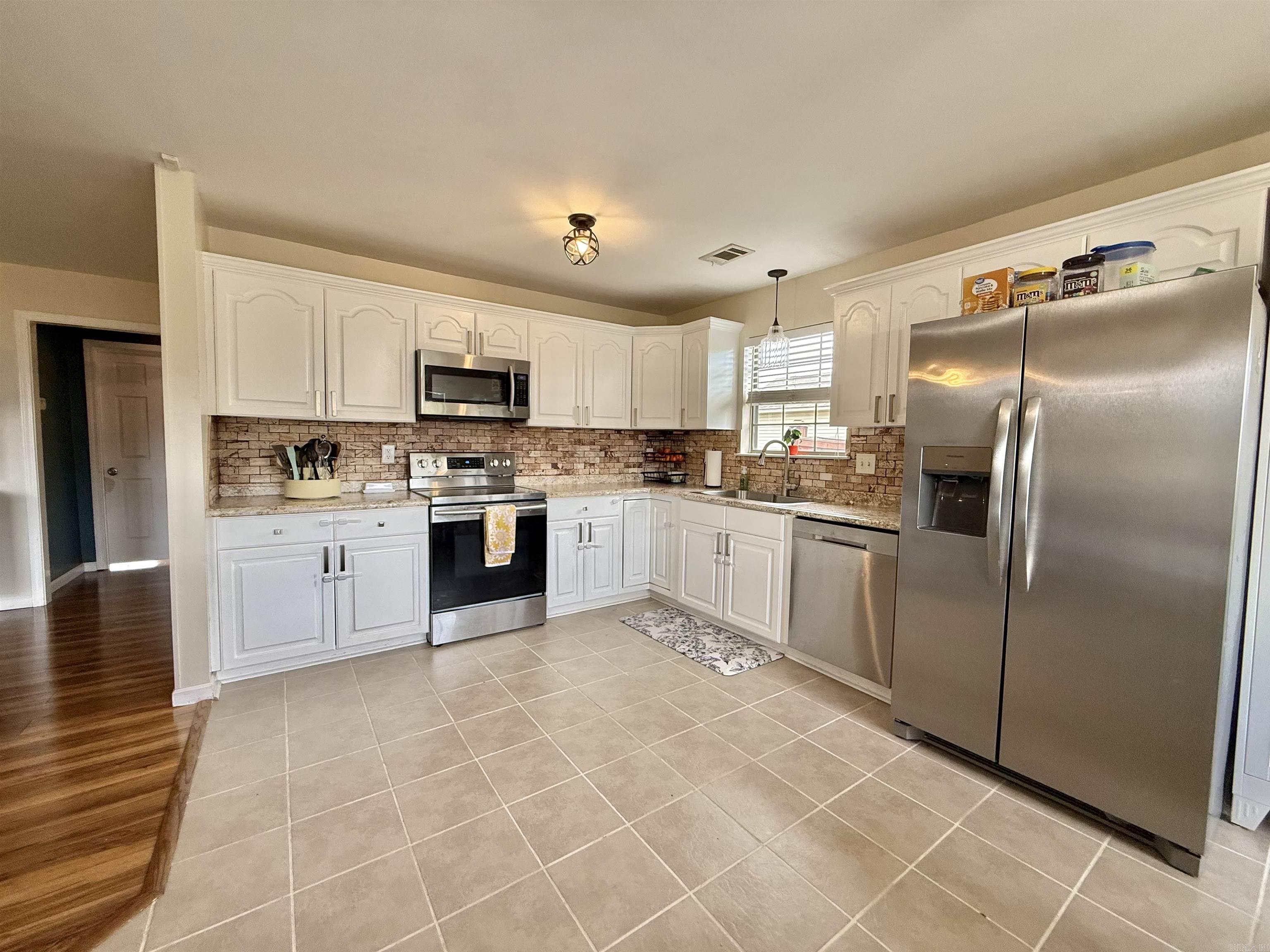 SAINT JOSEPHS GLEN - Residential