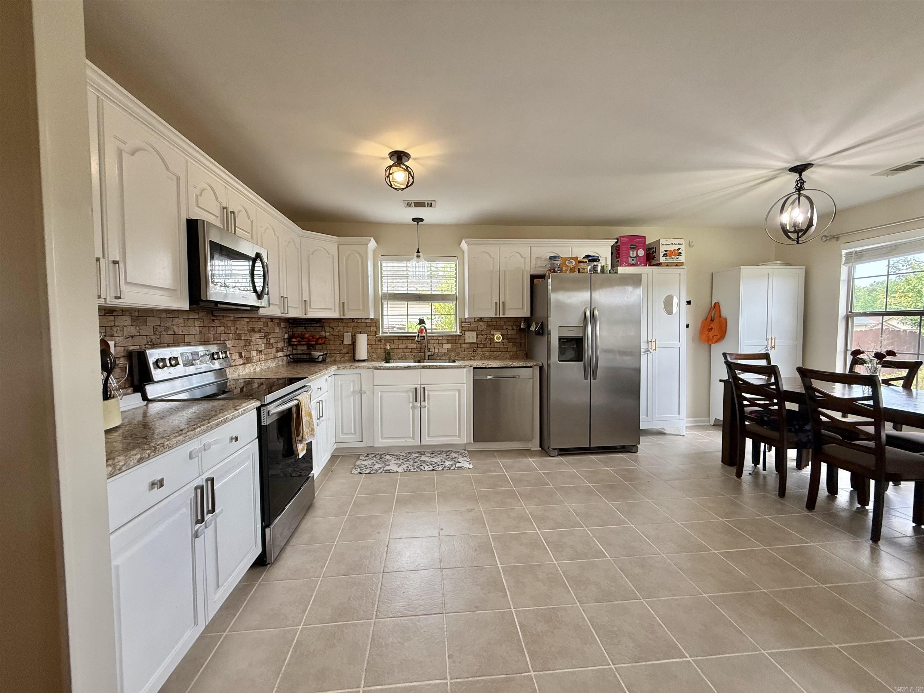 SAINT JOSEPHS GLEN - Residential