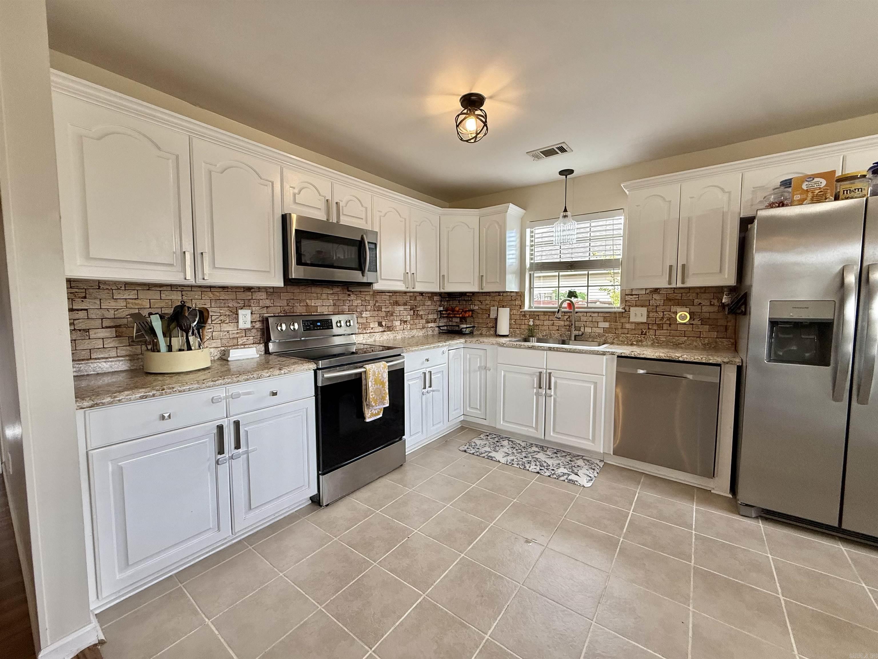 SAINT JOSEPHS GLEN - Residential