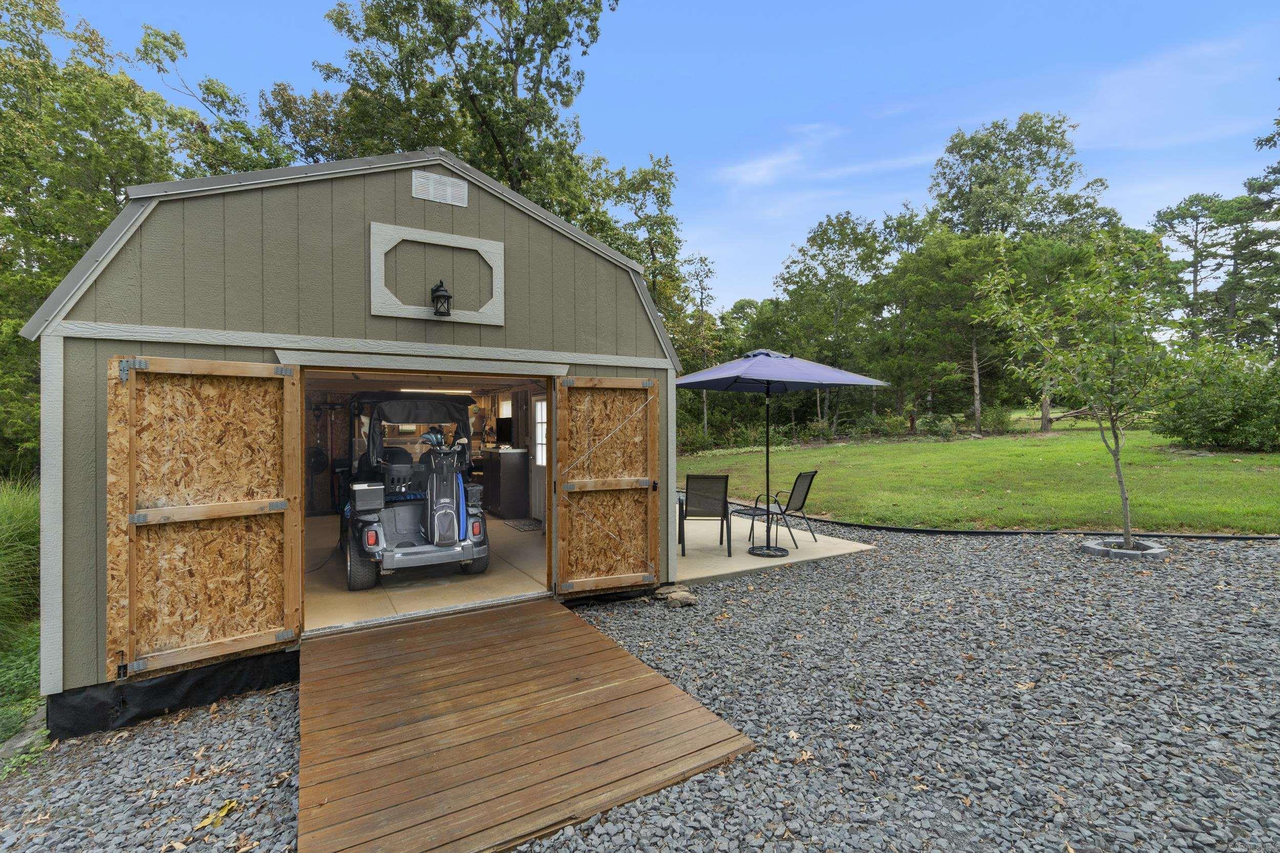 INDIAN HILLS - Residential