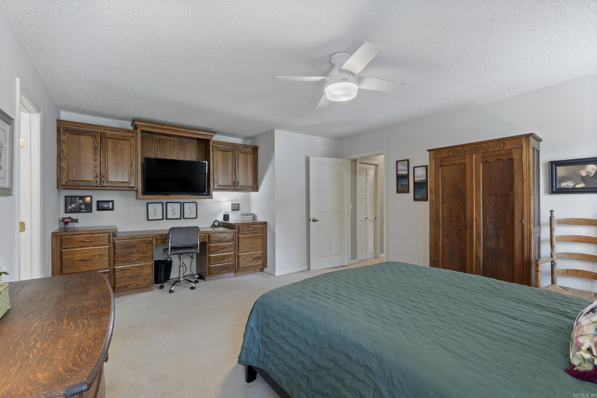 INDIAN HILLS - Residential