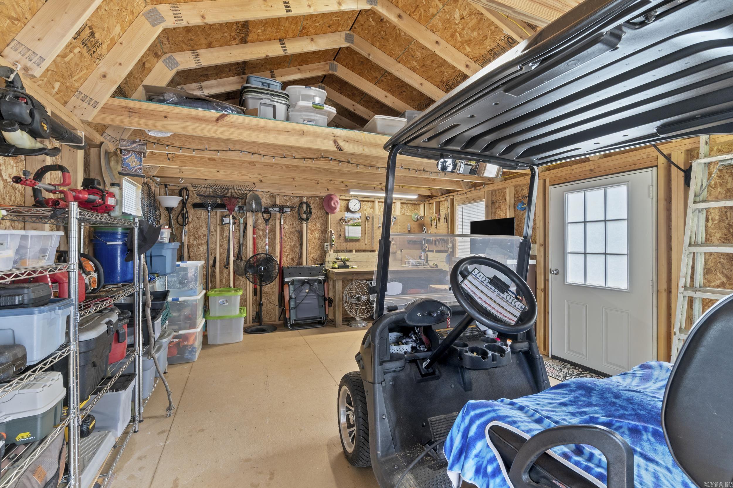 INDIAN HILLS - Residential