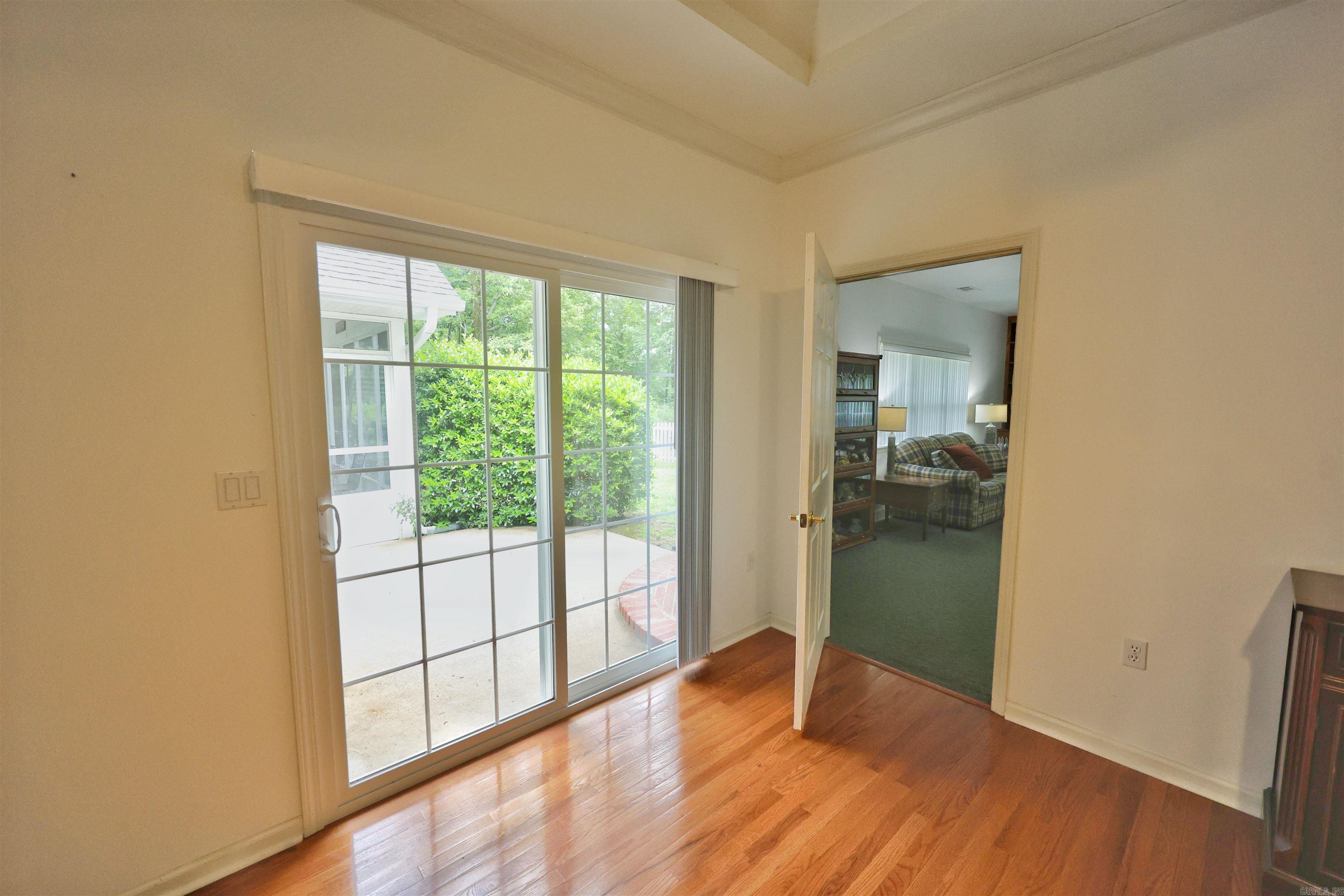 CASTLE RIDGE - Residential