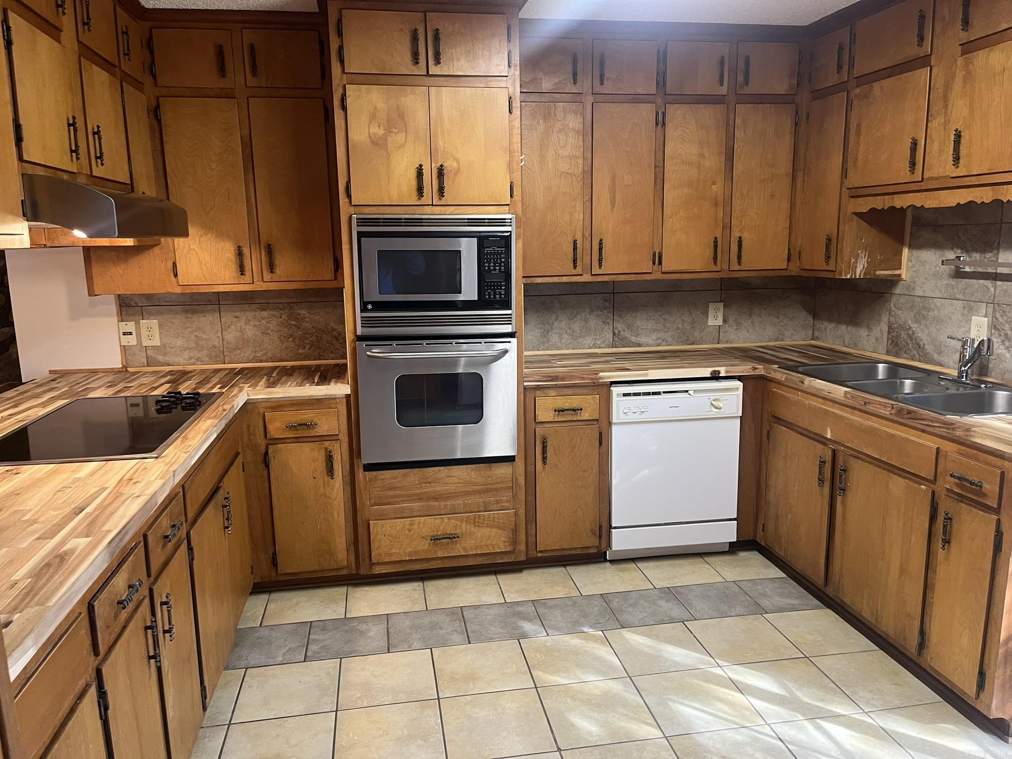 Ritchwood Estates - Residential