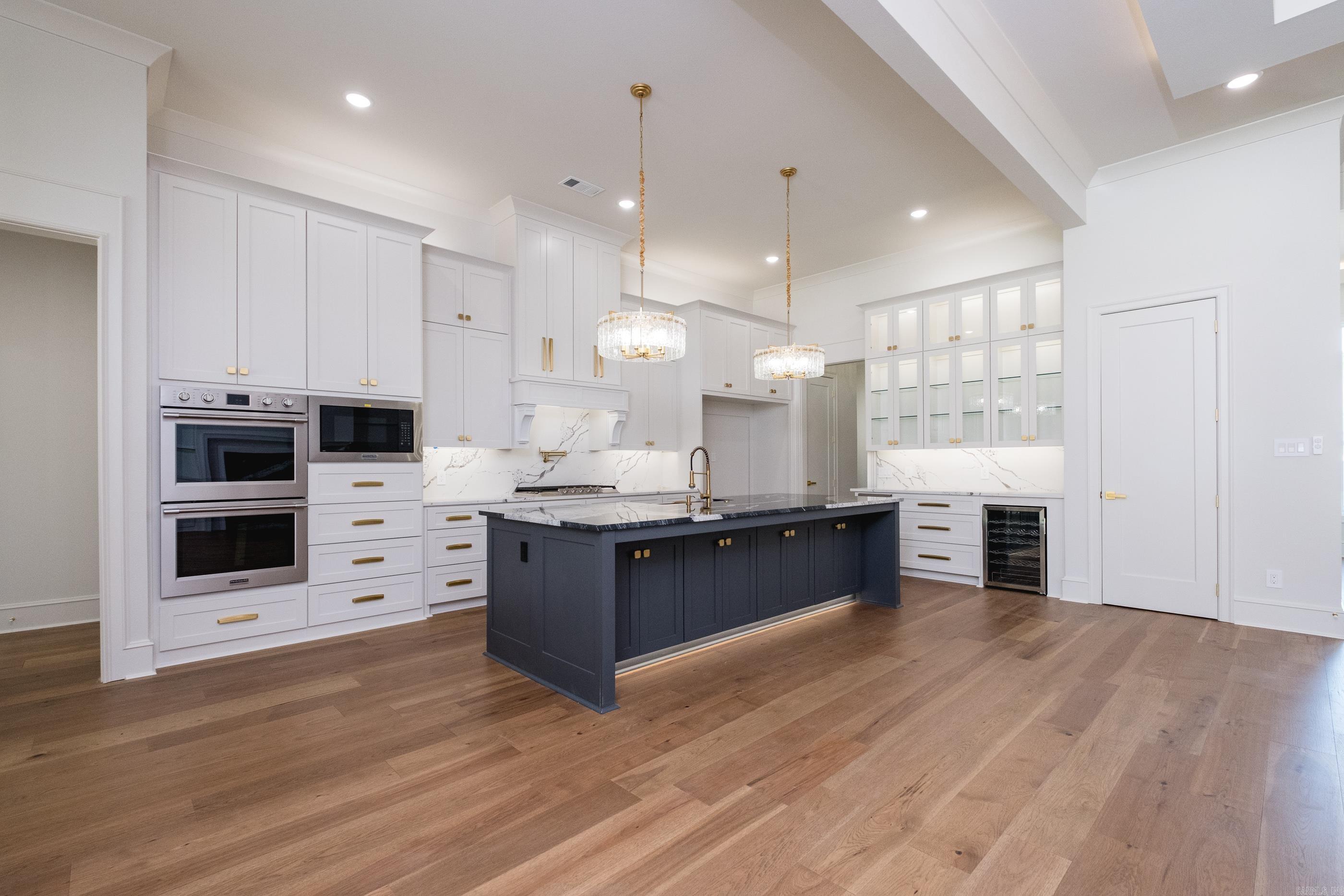 CHENAL VALLEY ABINGTON COURT - Residential