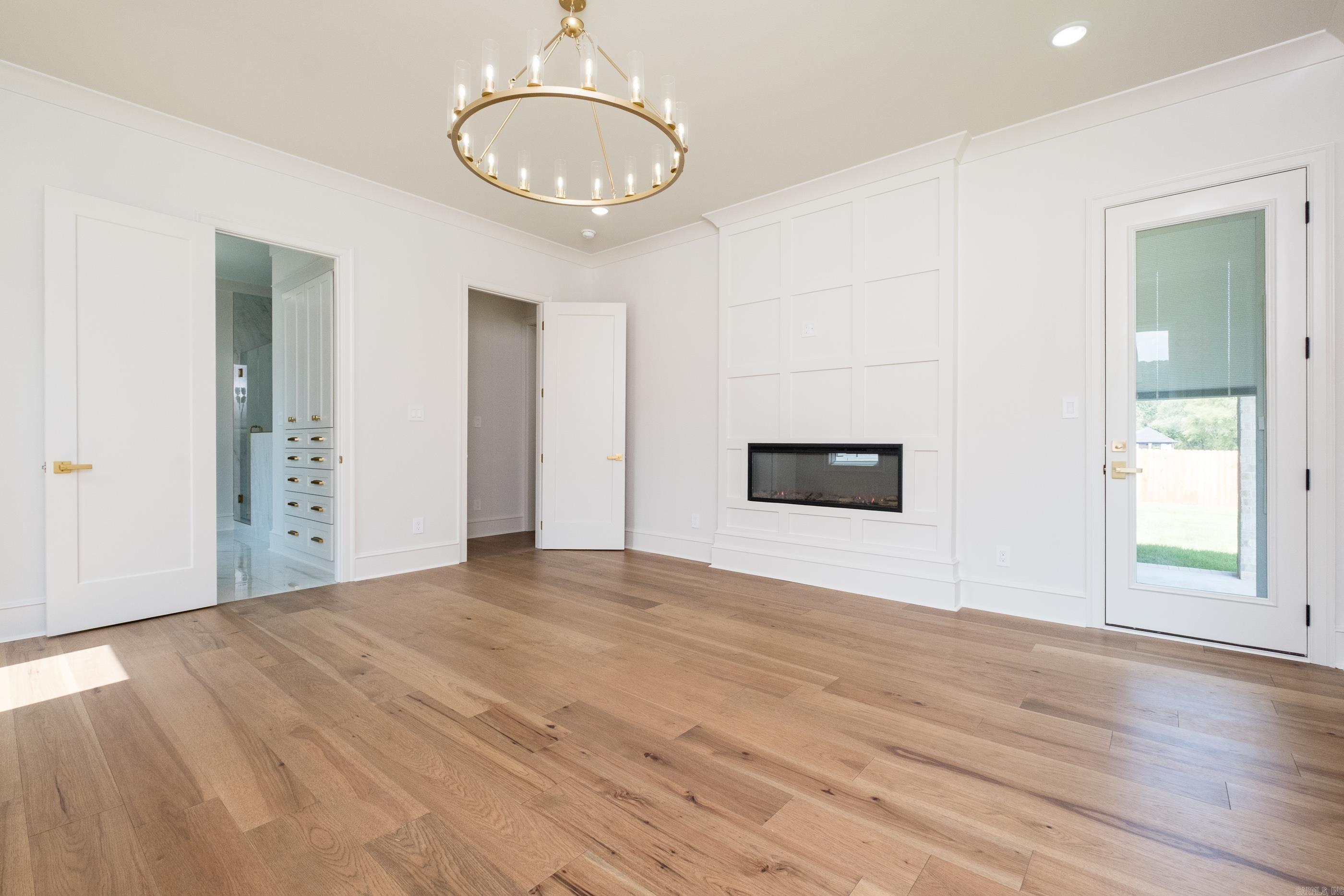 CHENAL VALLEY ABINGTON COURT - Residential