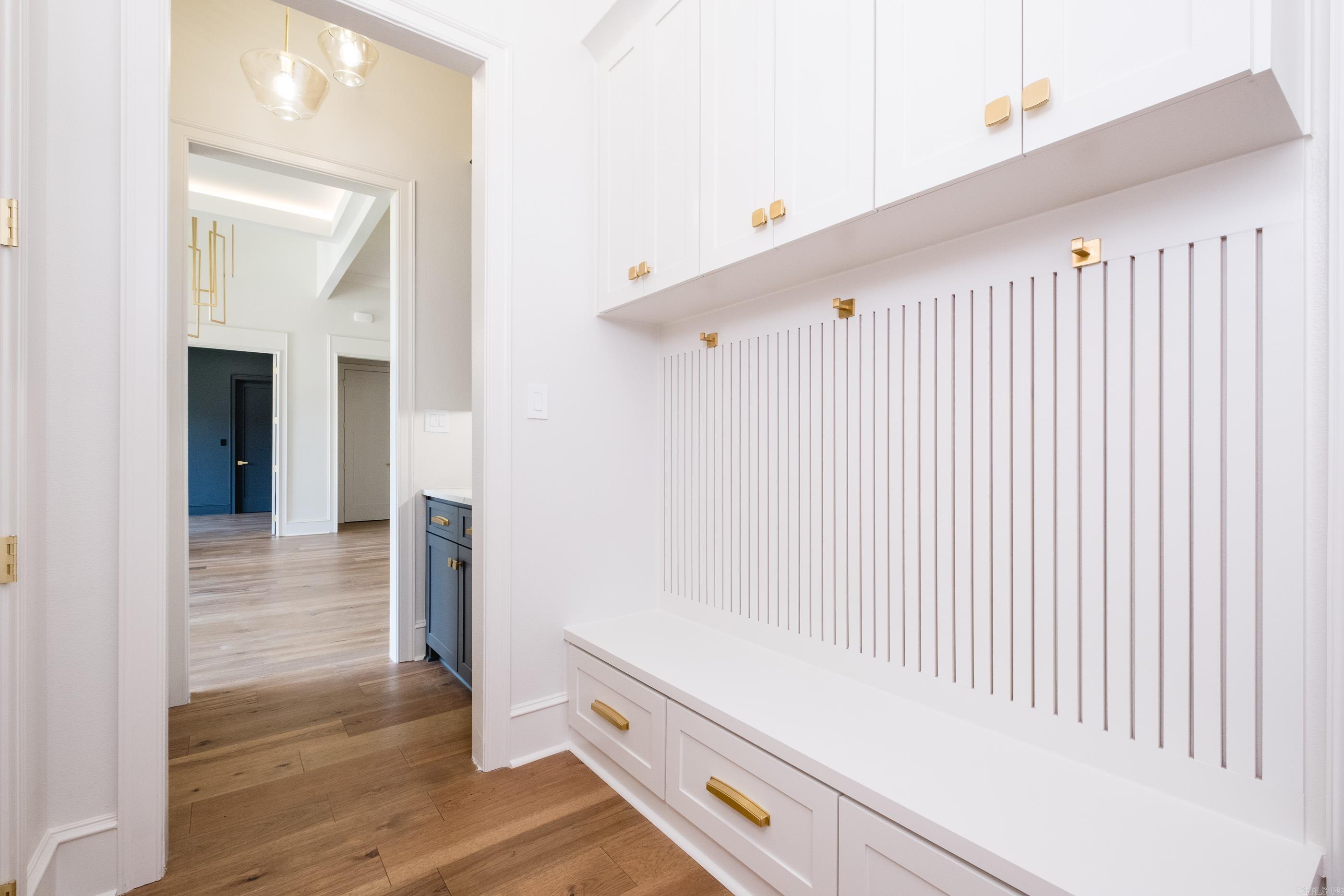 CHENAL VALLEY ABINGTON COURT - Residential