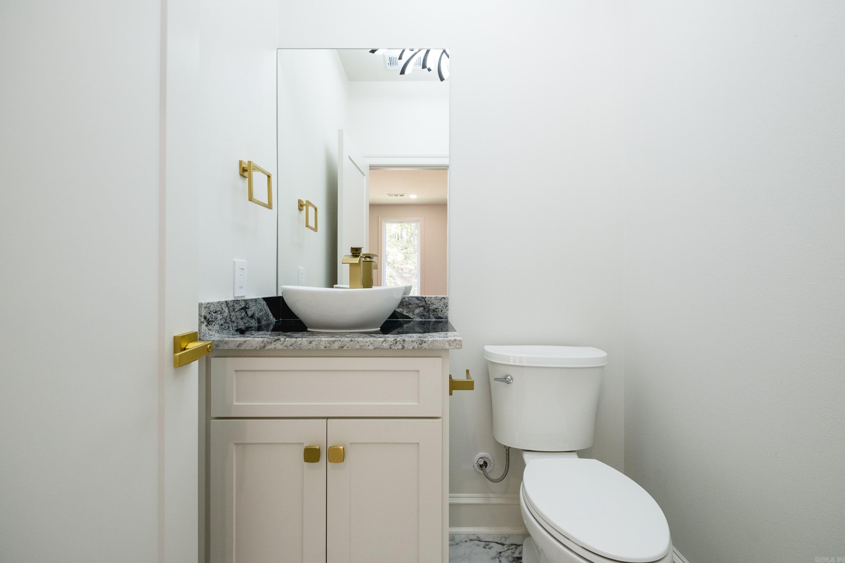 CHENAL VALLEY ABINGTON COURT - Residential